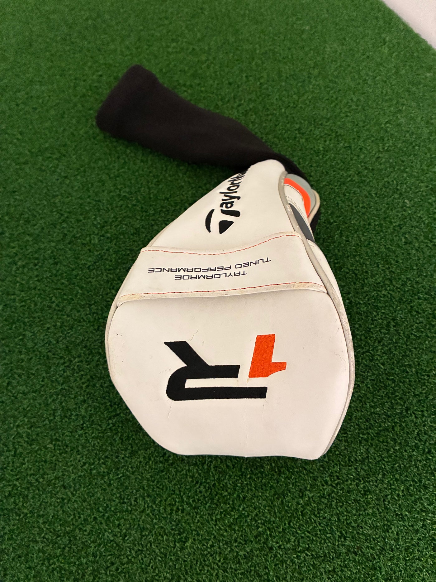Taylormade R1 1 Wood (Stiff/Regular)