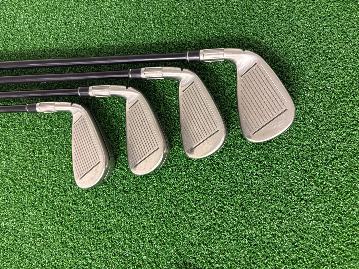 Taylormade M4 5-PW + AW + SW (Regular)