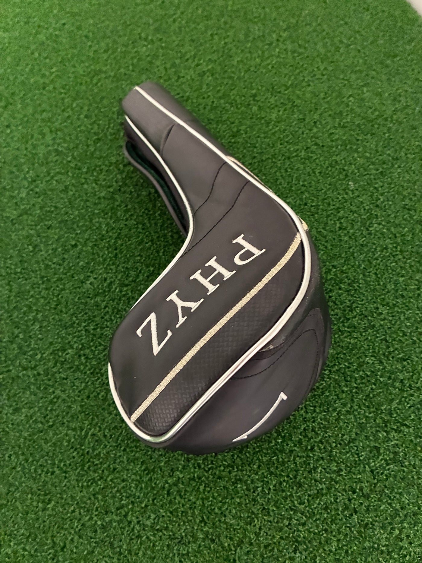 Bridgestone Tour Stage PHYZ 10.5* (Stiff/Regular)