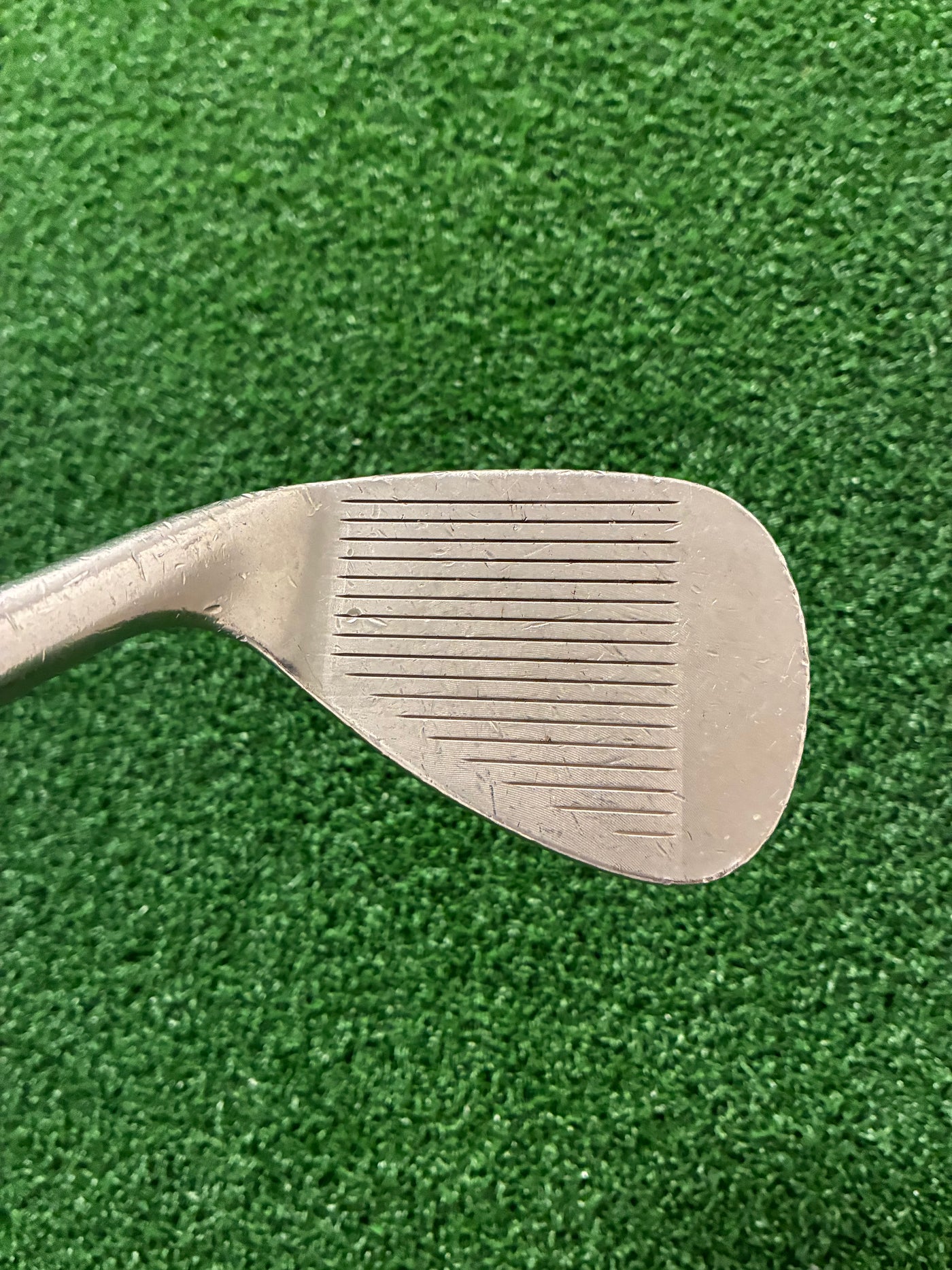 Titleist Vokey SM5 F Grind 52*
