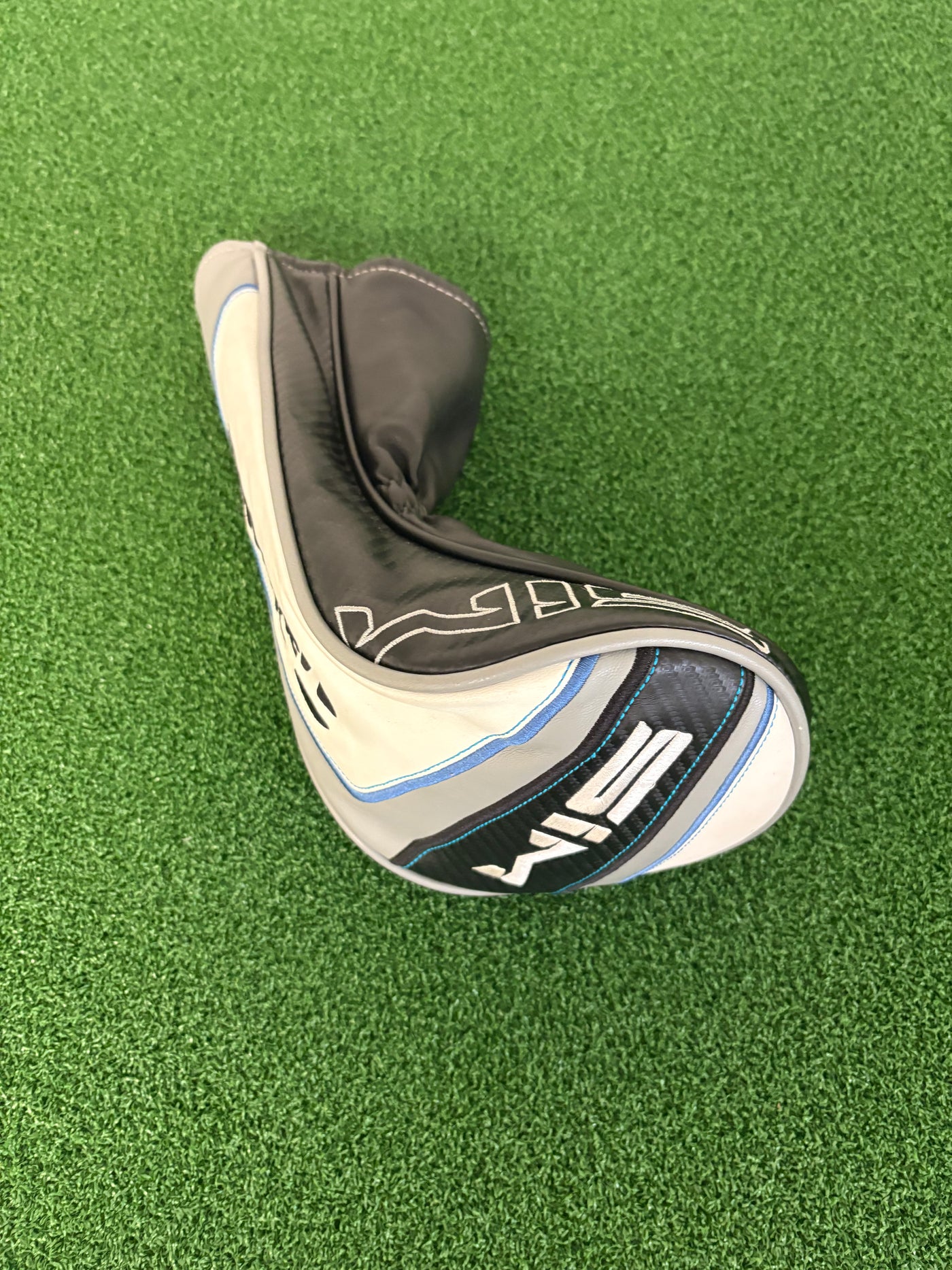 Taylormade Sim 10.5* (Stiff)