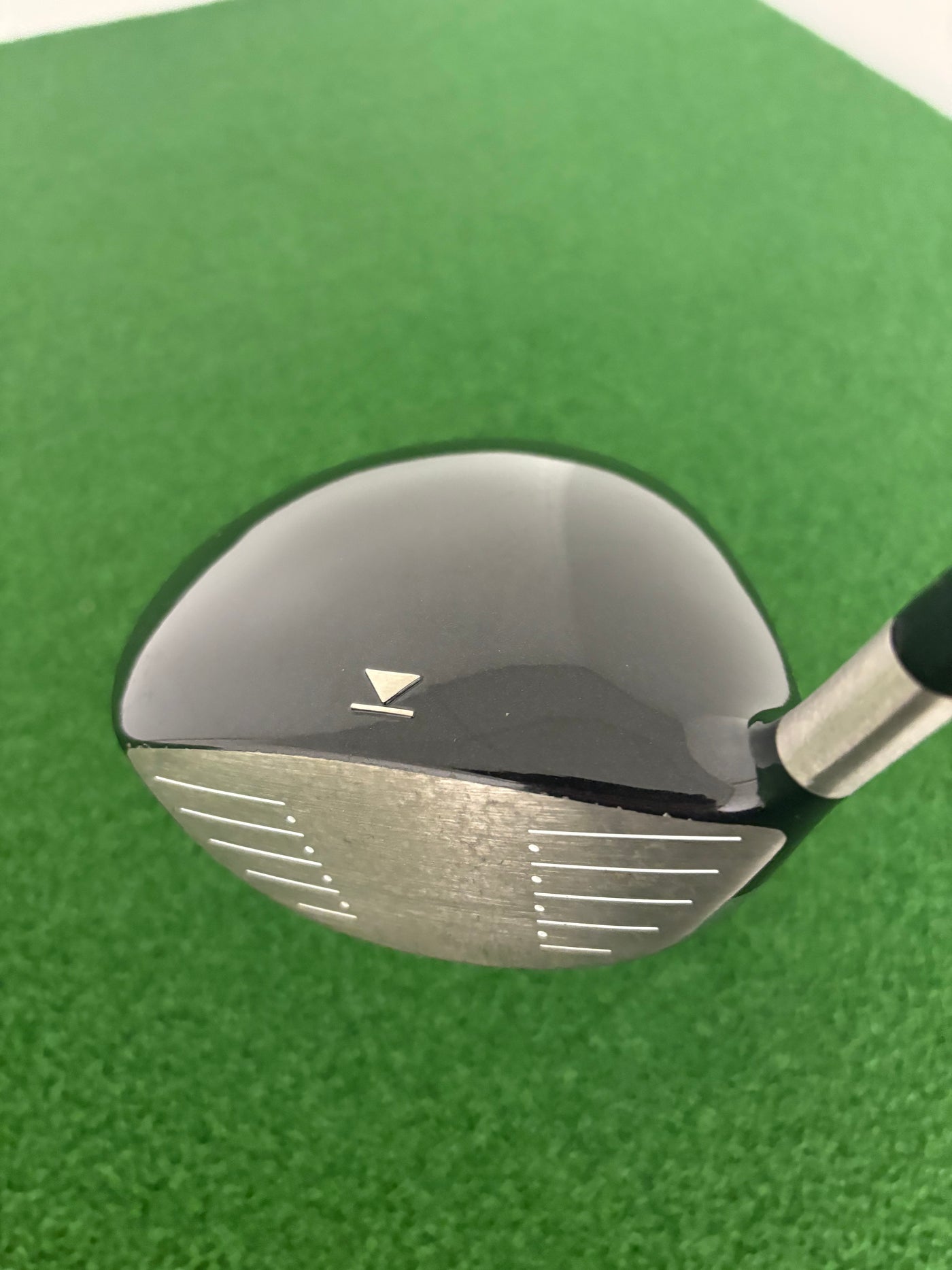 Titleist 909D2 9.5* (Stiff)