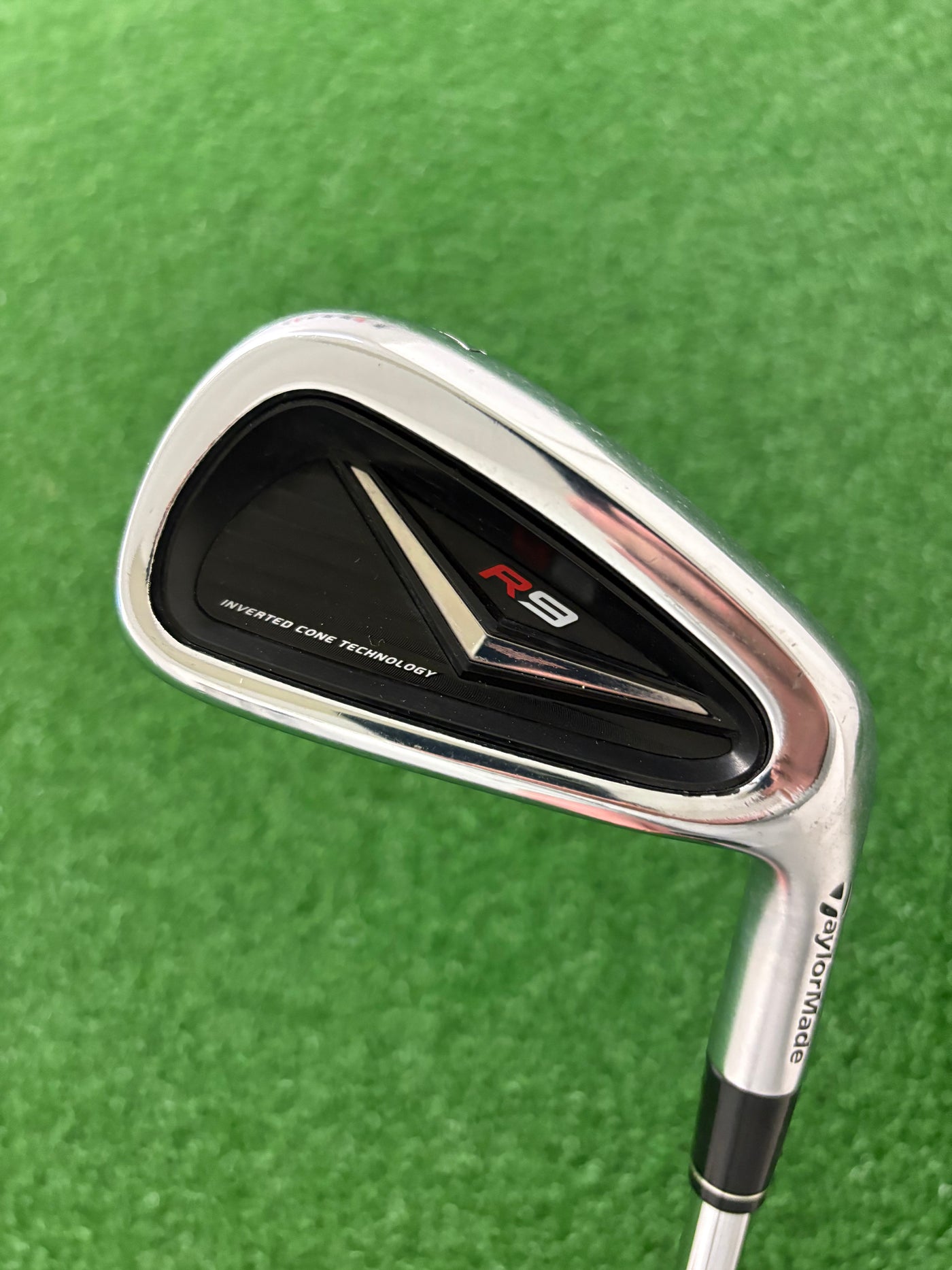 Taylormade R9 5-PW (Stiff)