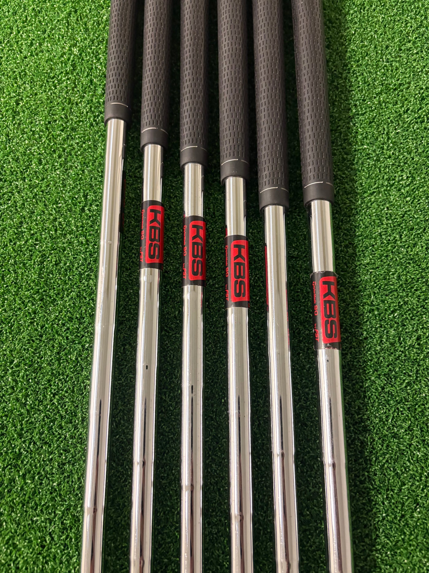 Taylormade R9 5-PW (Stiff)