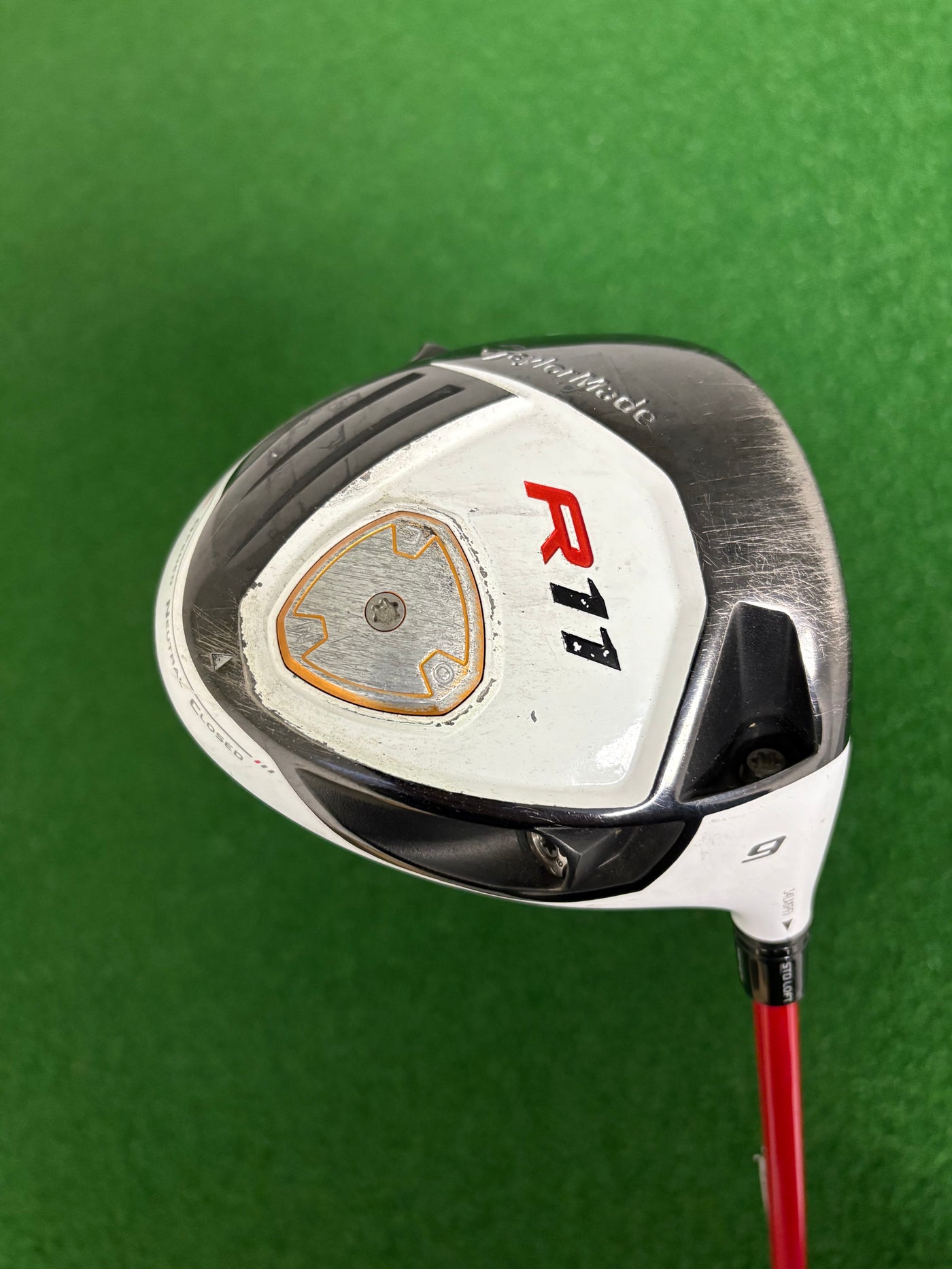 Taylormade R11 9.0* (Stiff)