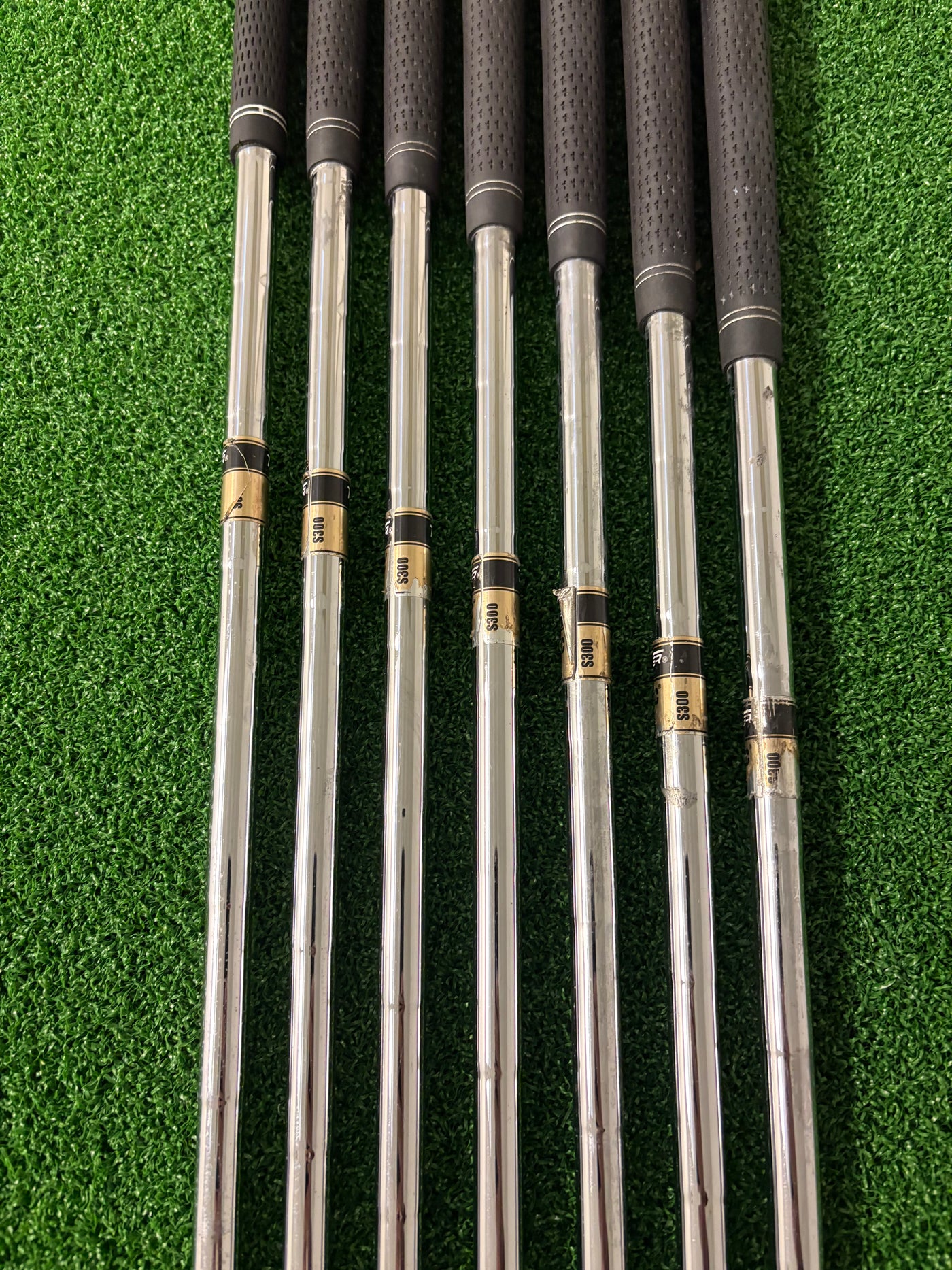 Callaway RAZR X MB 4-PW (Stiff)