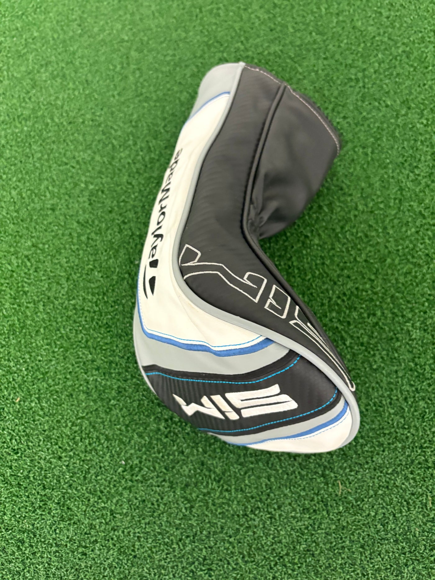 Taylormade Sim Max 10.5* (Stiff/Regular)