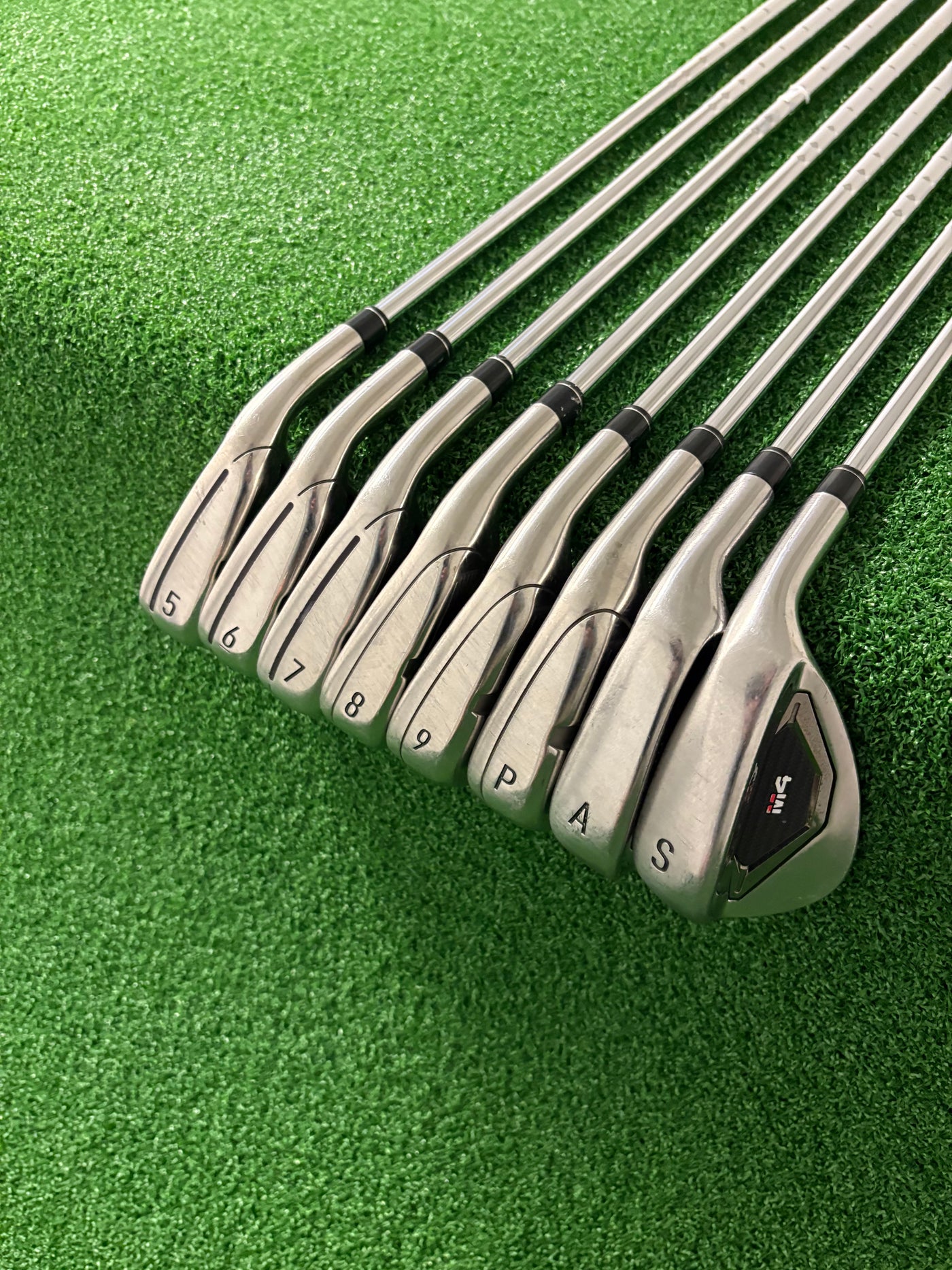 Taylormade M4 (2021) 5-PW + AW + SW (Stiff)