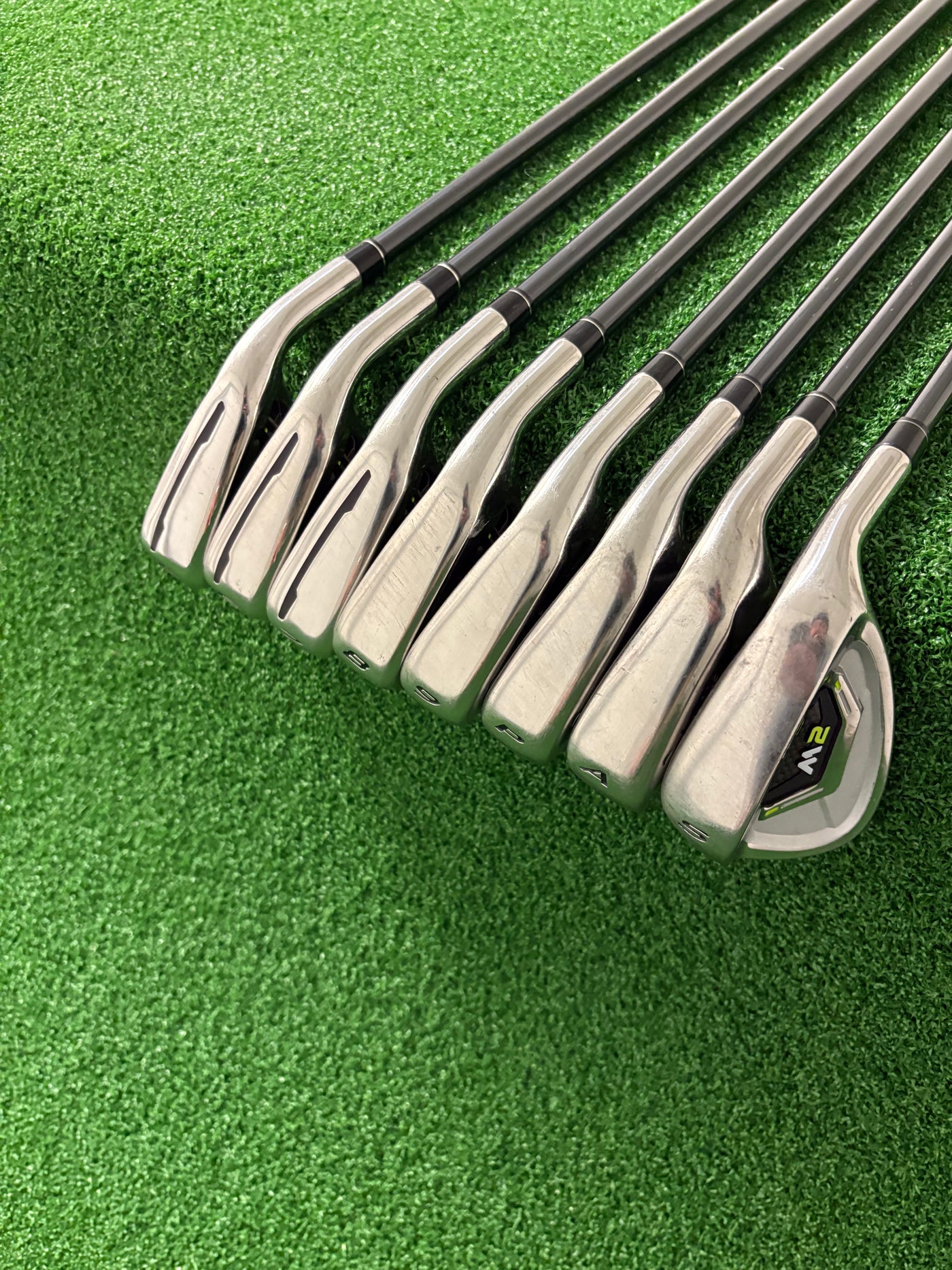 Taylormade M2 (2017) 5-PW + AW + SW (Regular)
