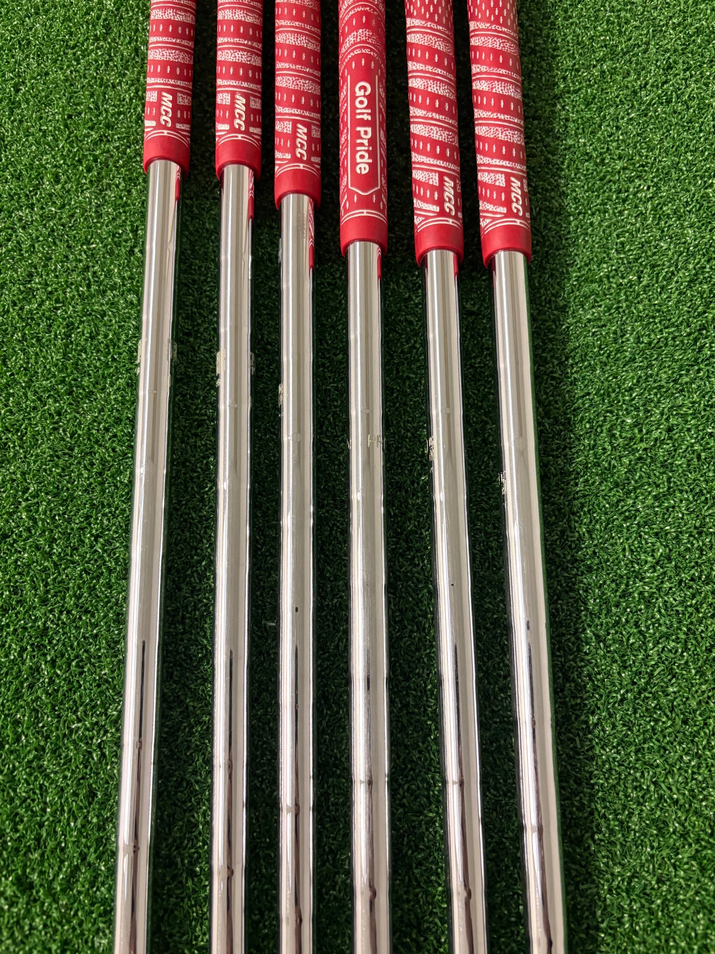 Titleist 712 AP2 5-PW (Stiff)