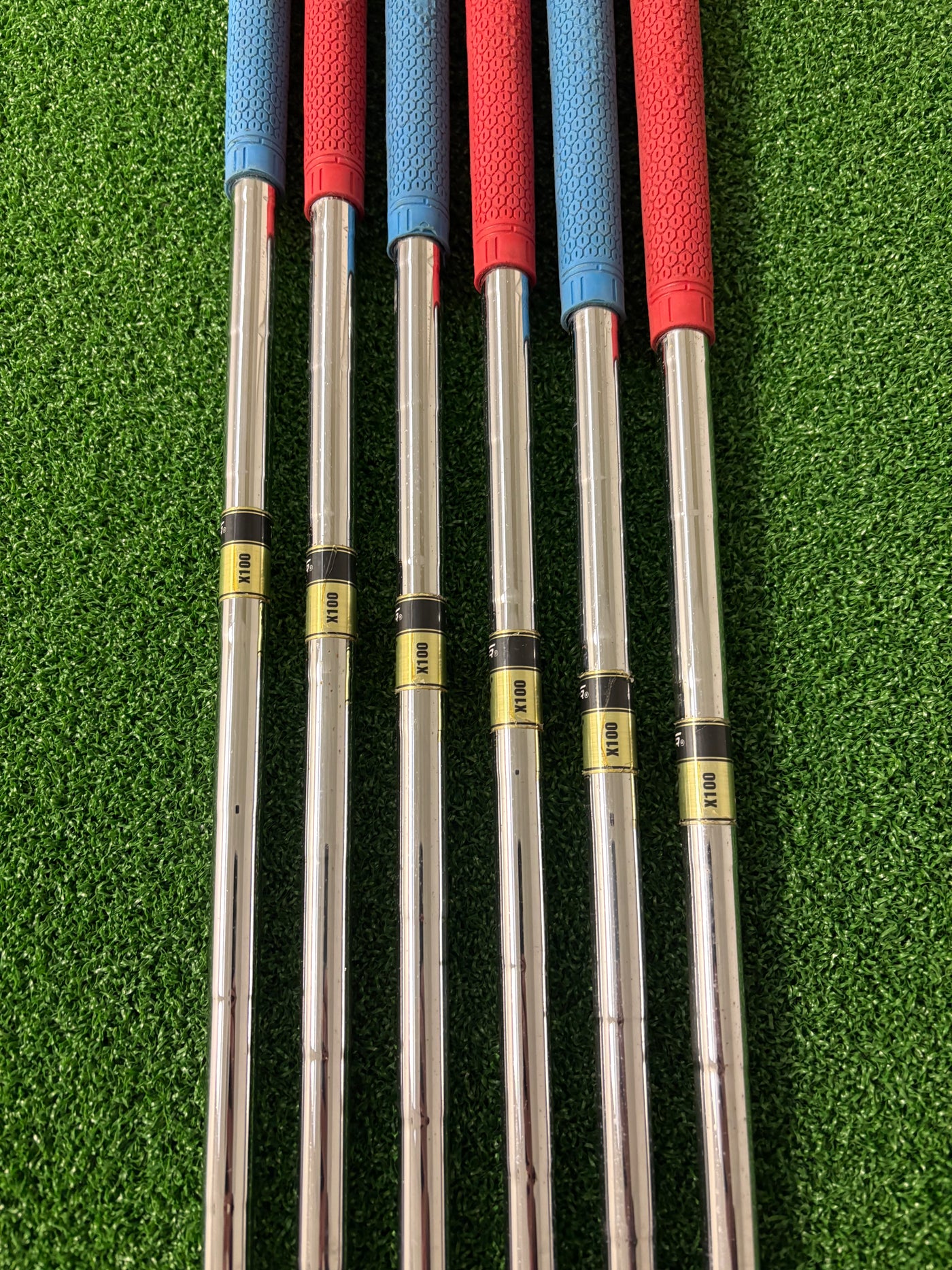Titleist 714 AP2 5-PW (X-Stiff)