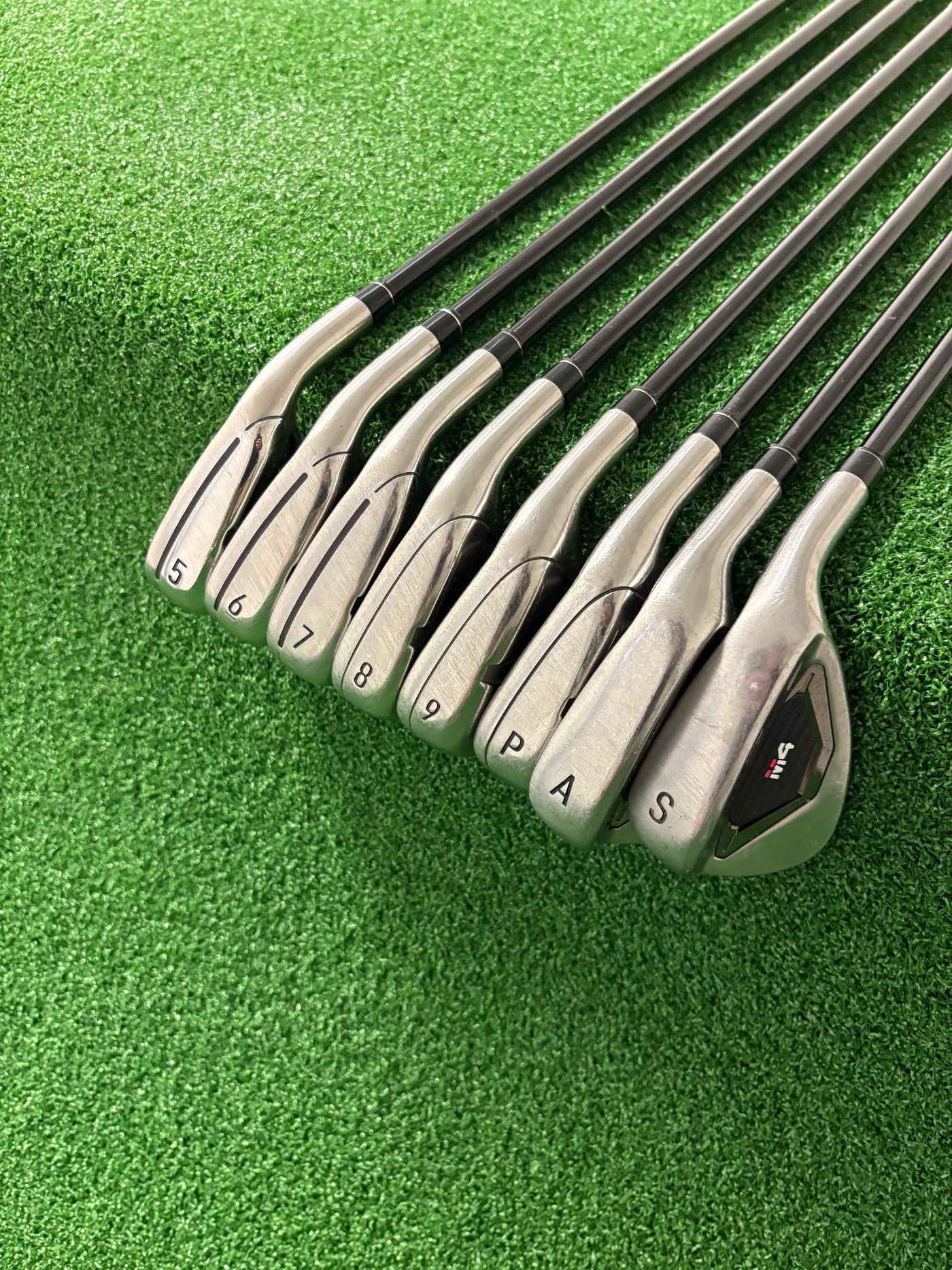 Taylormade M4 (2021) 5-PW + AW + SW (Stiff)