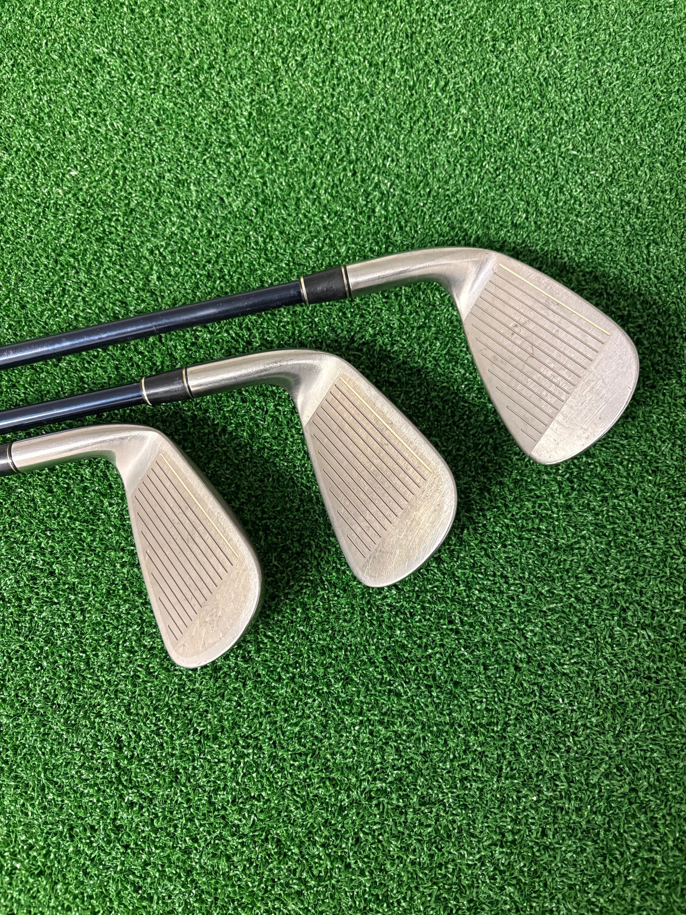 Bridgestone Tour Stage ViQ (2006) 5-PW (Regular)
