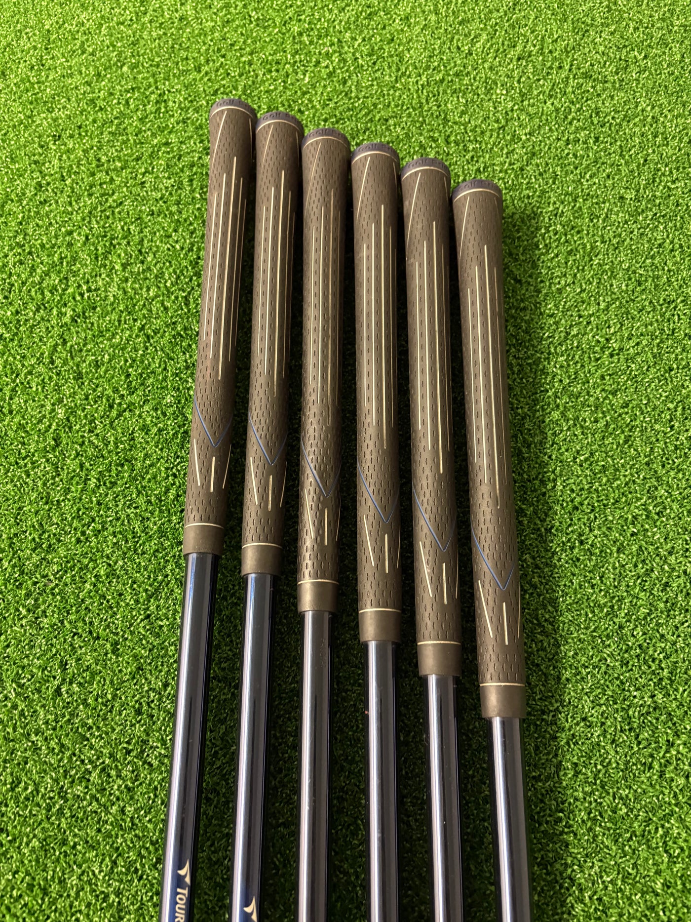 Bridgestone Tour Stage ViQ (2006) 5-PW (Regular)