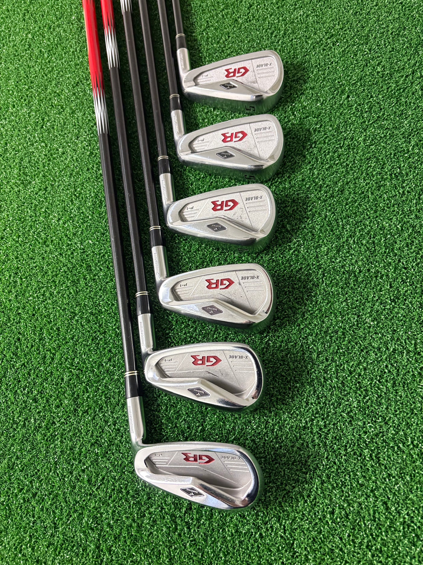 Bridgestone Tour Stage X-Blade GR P-1 5-PW (Stiff)