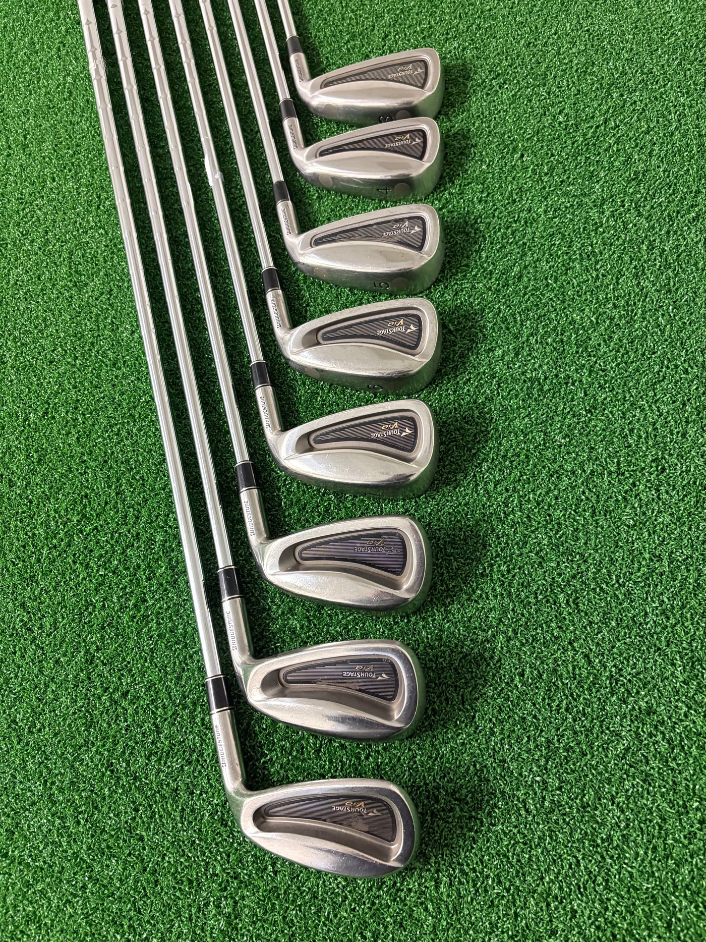 Bridgestone Tour Stage ViQ 3-PW (Stiff)