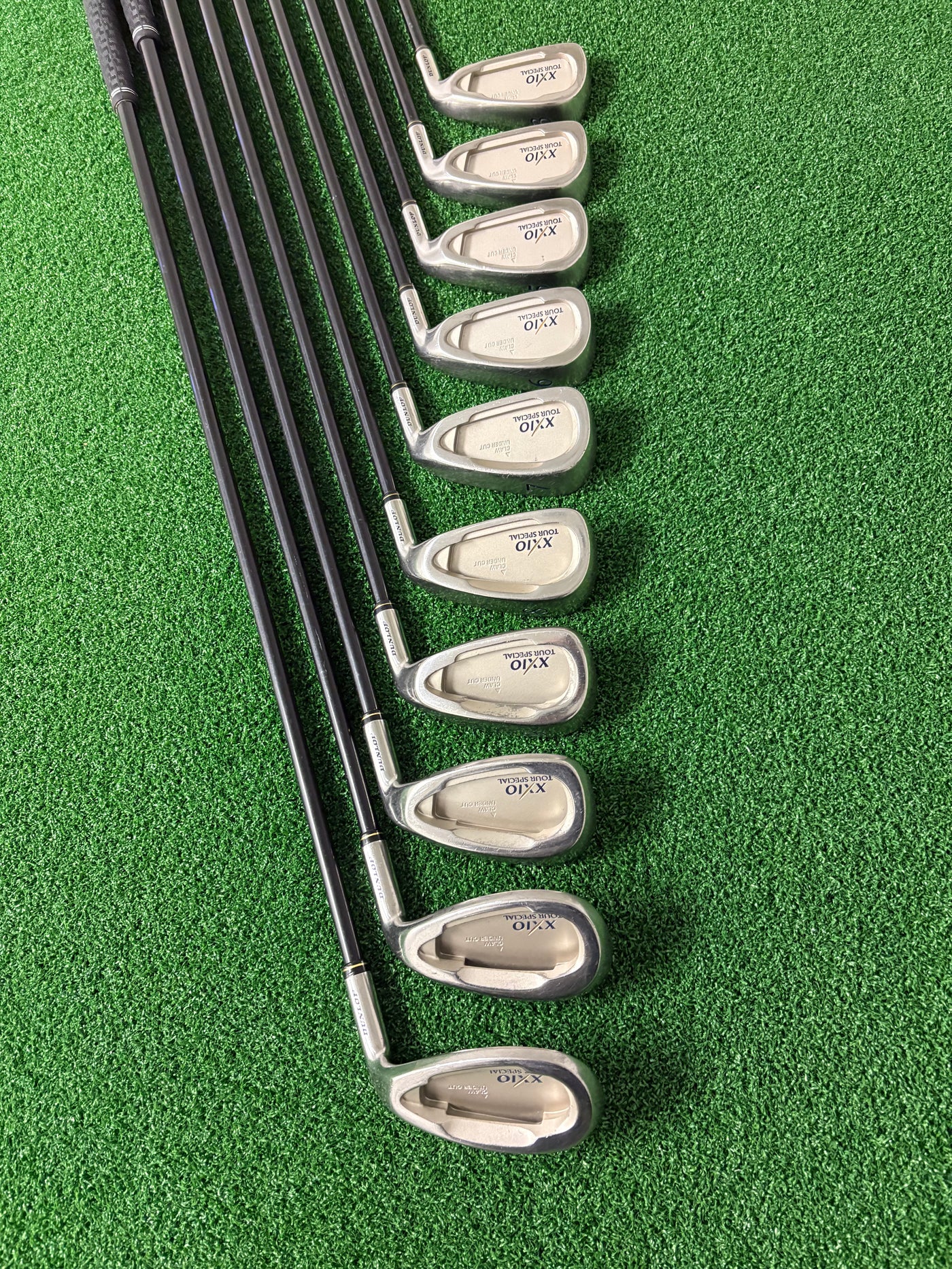 XXIO Tour Special 3-PW + AW + SW (Regular)