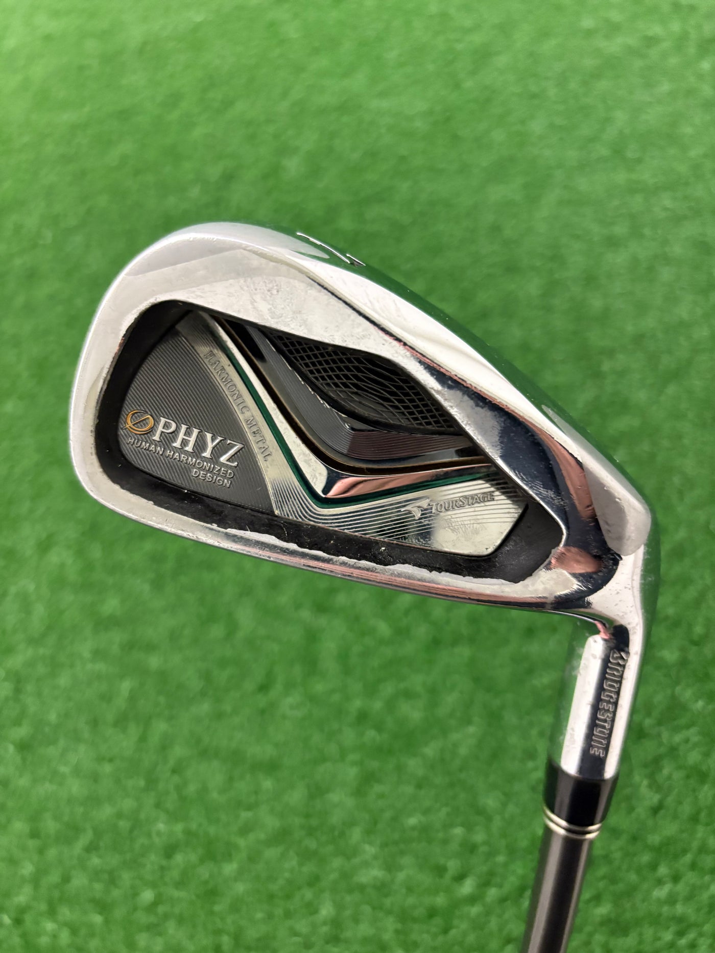 Bridgestone Tour Stage PHYZ 5-PW + AW + SW (Stiff/Regular)