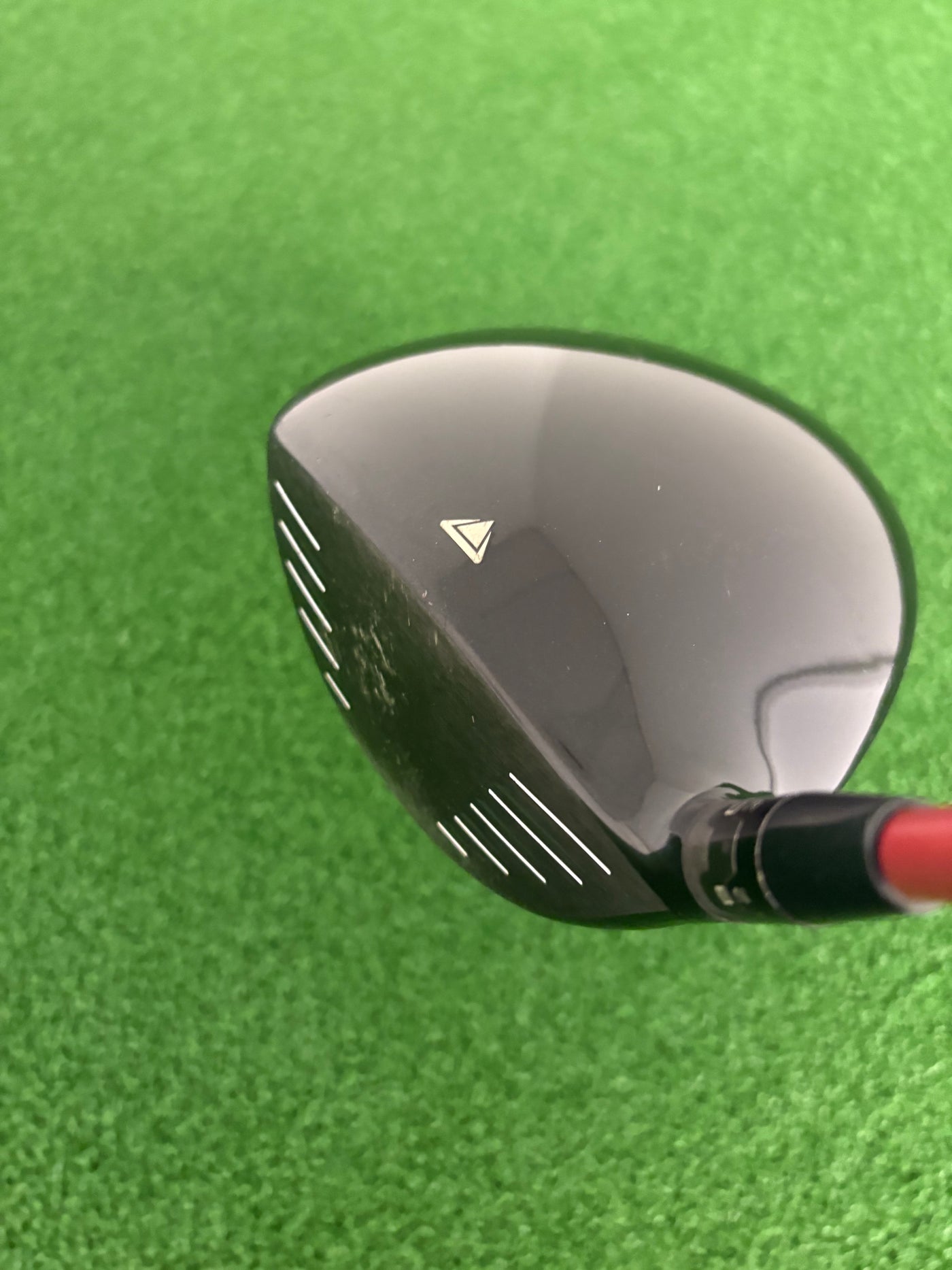 Titleist 915D2 9.5* (Stiff)