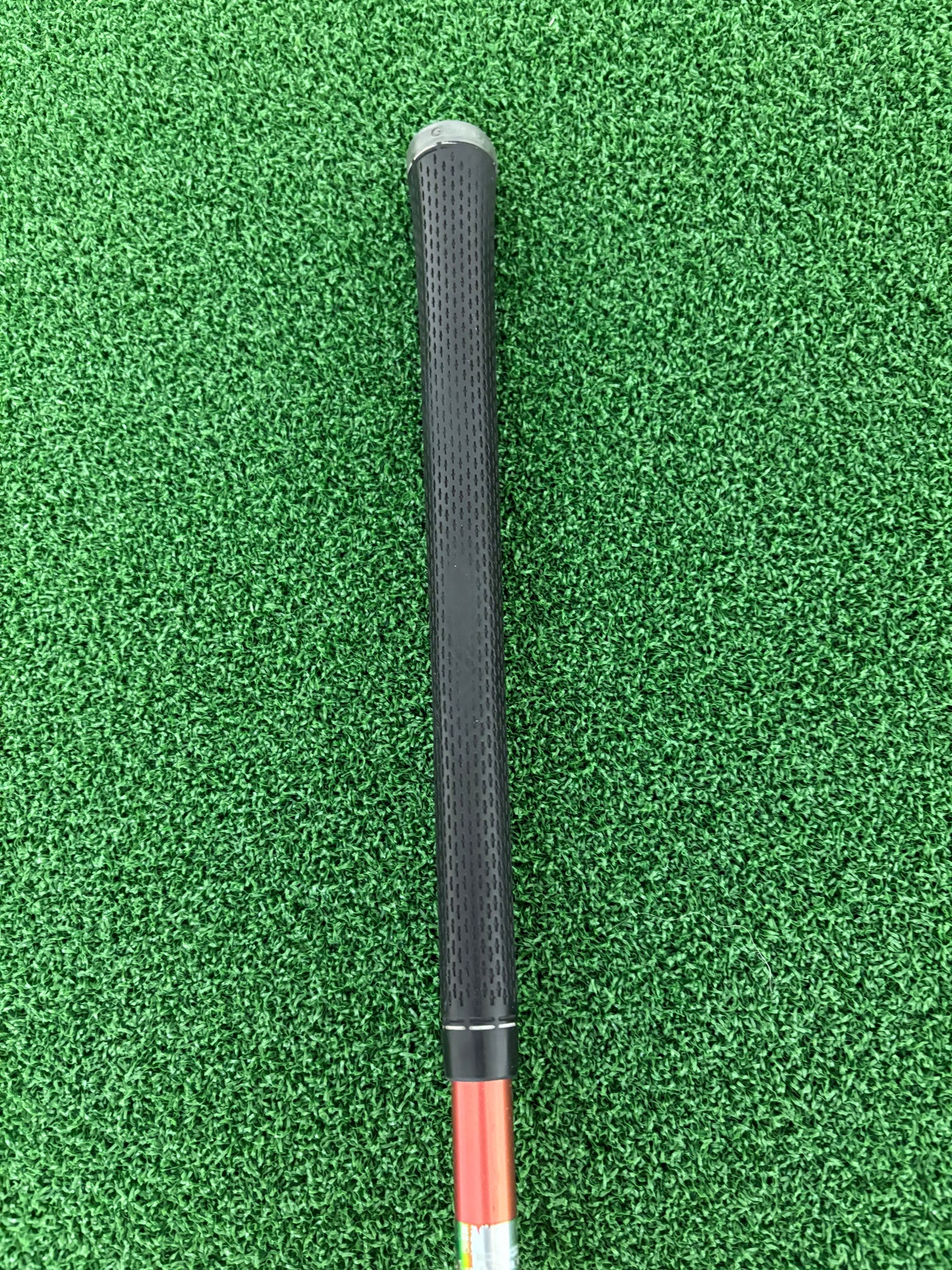 Titleist 915D2 9.5* (Stiff)