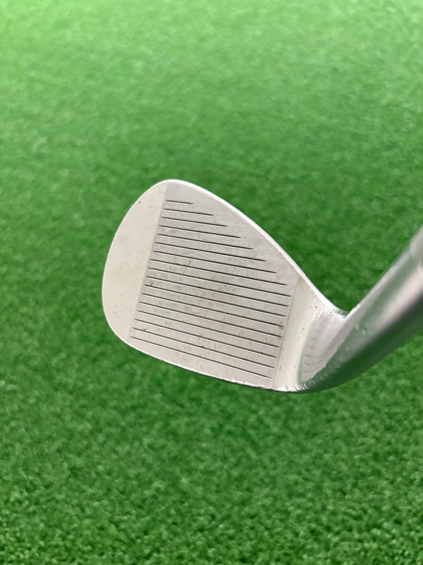 Titleist Vokey SM8 F Grind 54*