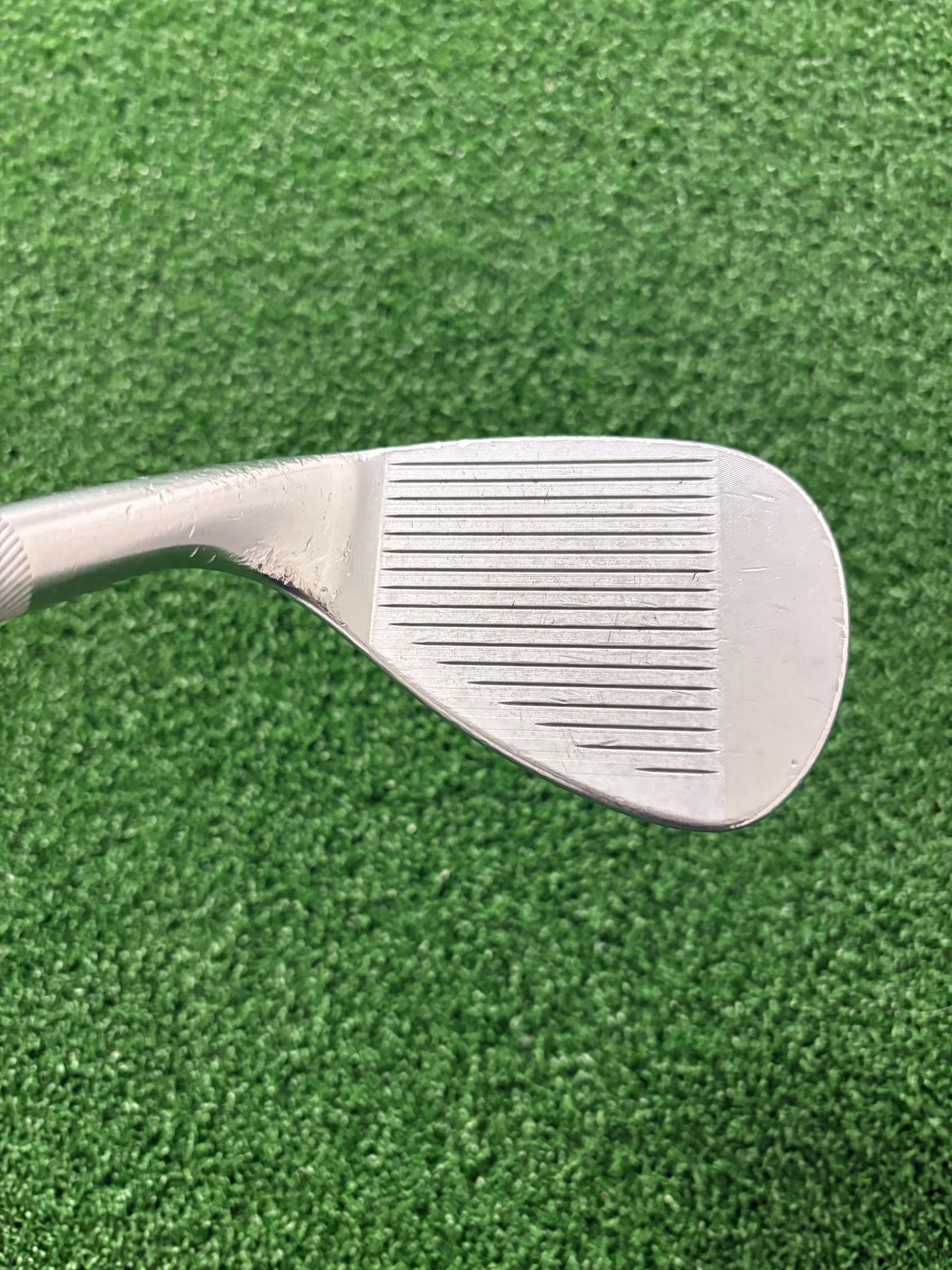 Titleist Vokey SM8 F Grind 54*