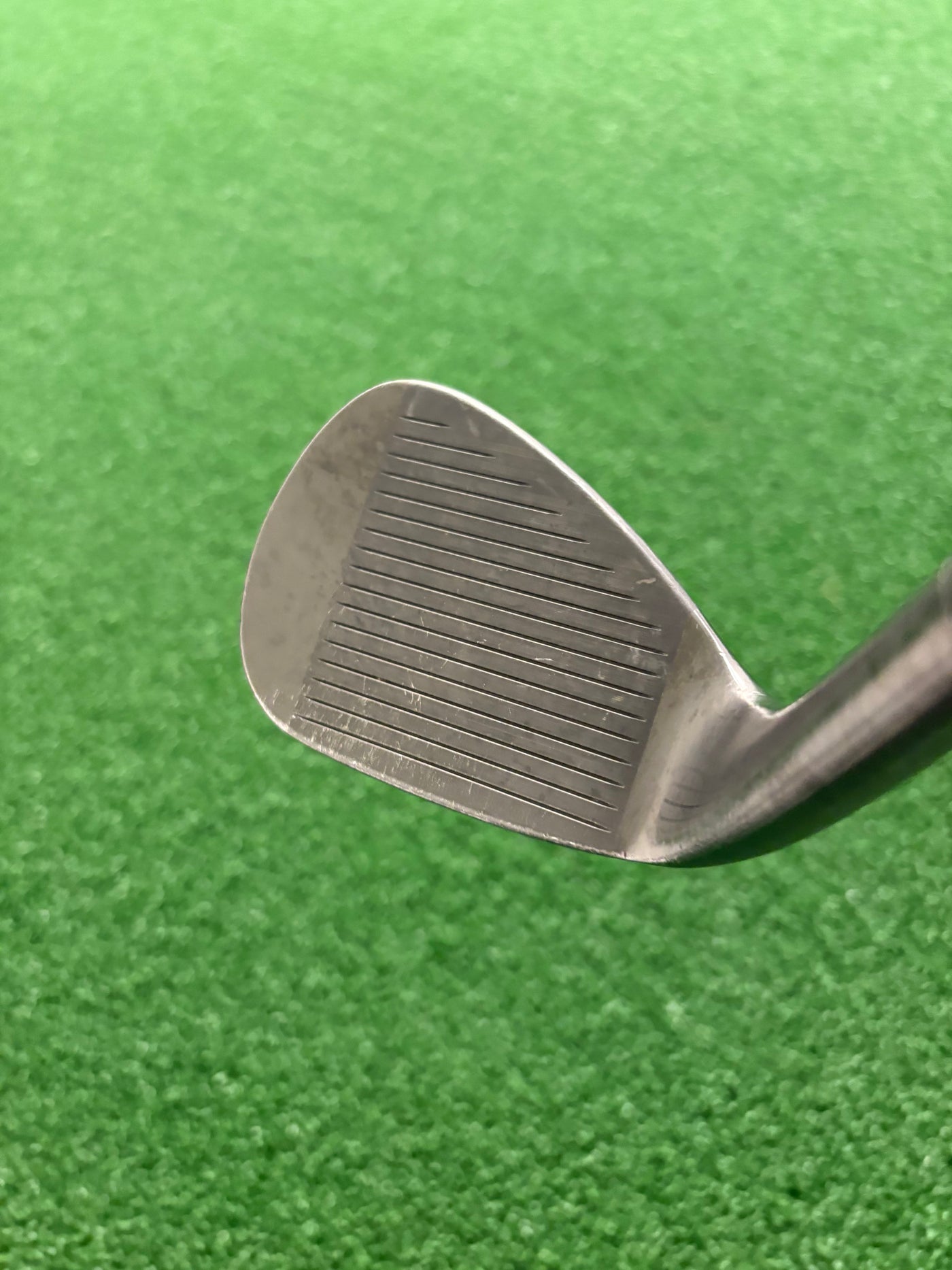 Titleist Vokey SM6 F Grind 52*