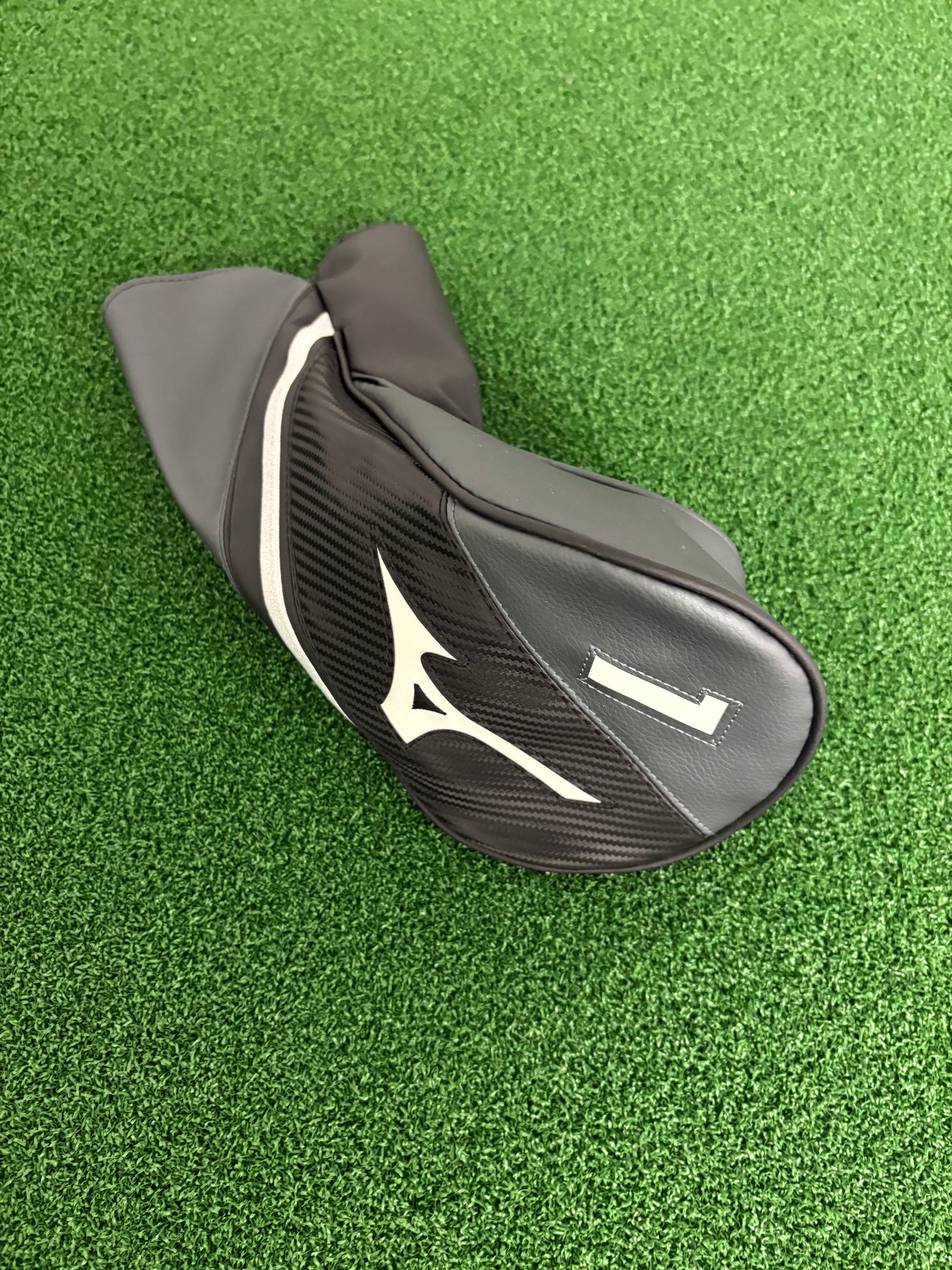 Mizuno ST-Z 9.5* (Stiff)