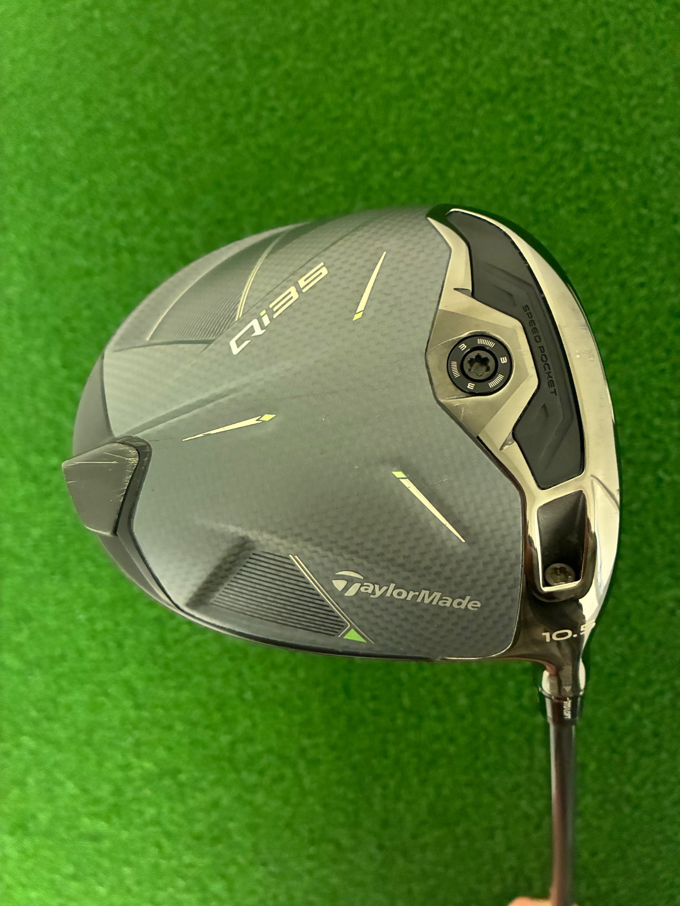 Taylormade Qi35 10.5* (Stiff)