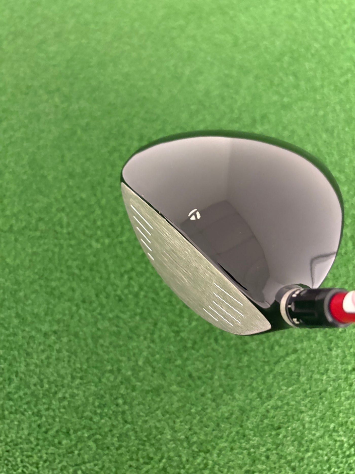 Taylormade R9 9.5* (Stiff)