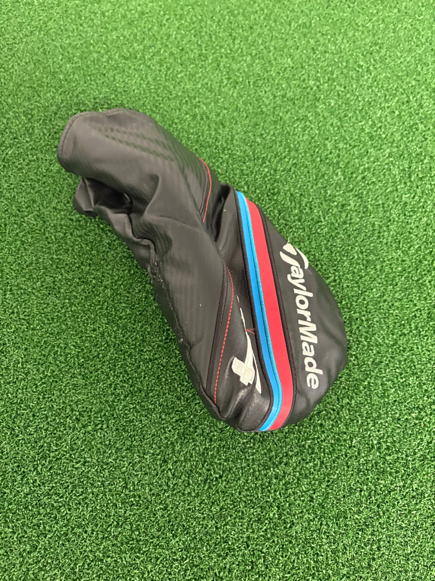 Taylormade M4 9.5* (Stiff)