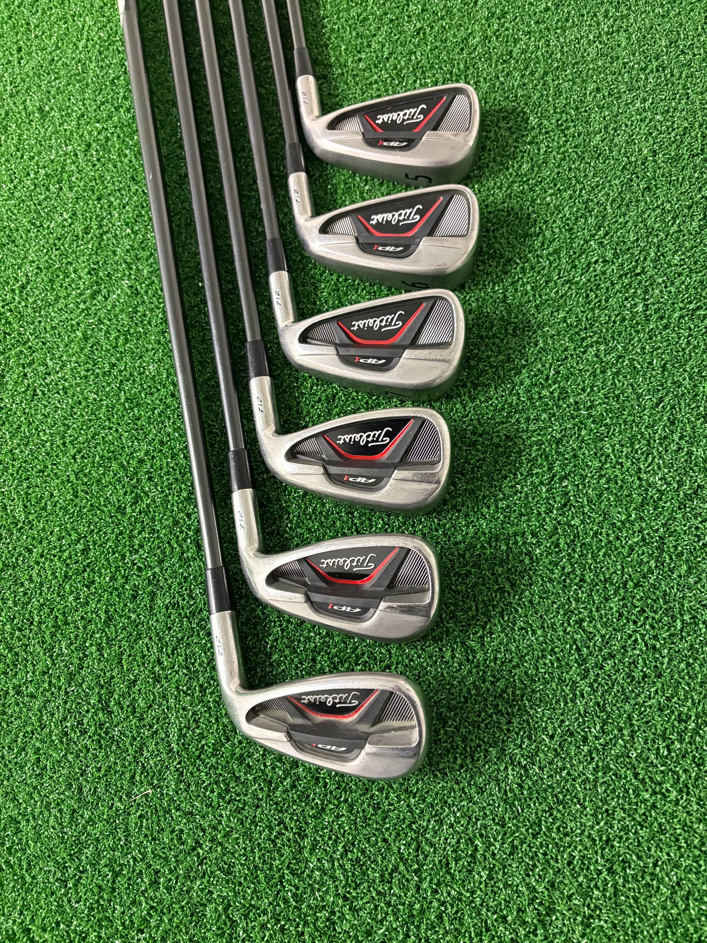 Titleist AP1 712 5-PW (Stiff)
