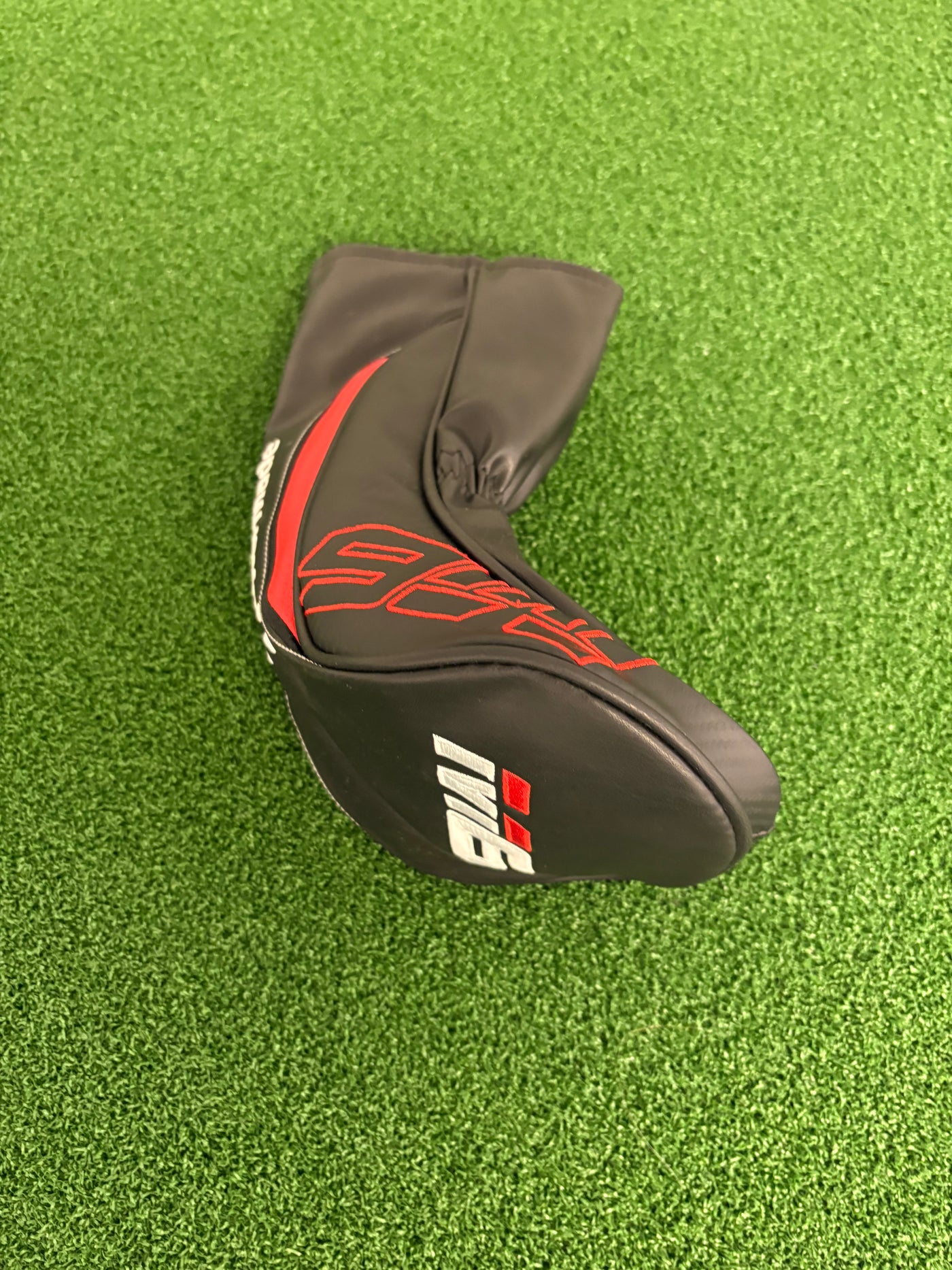 Taylormade M6 9.0* (Stiff)