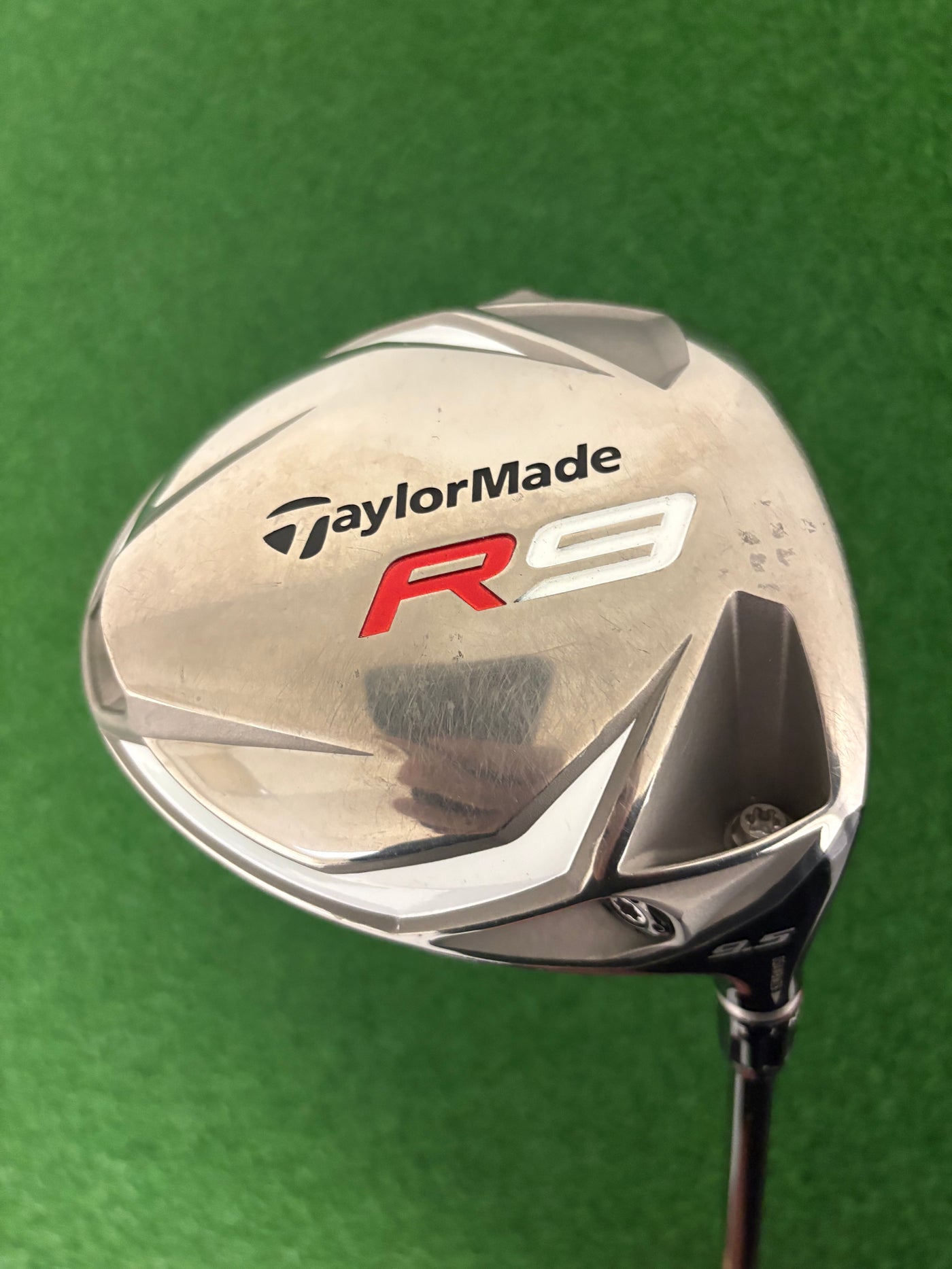 Taylormade R9 9.5* (Stiff)