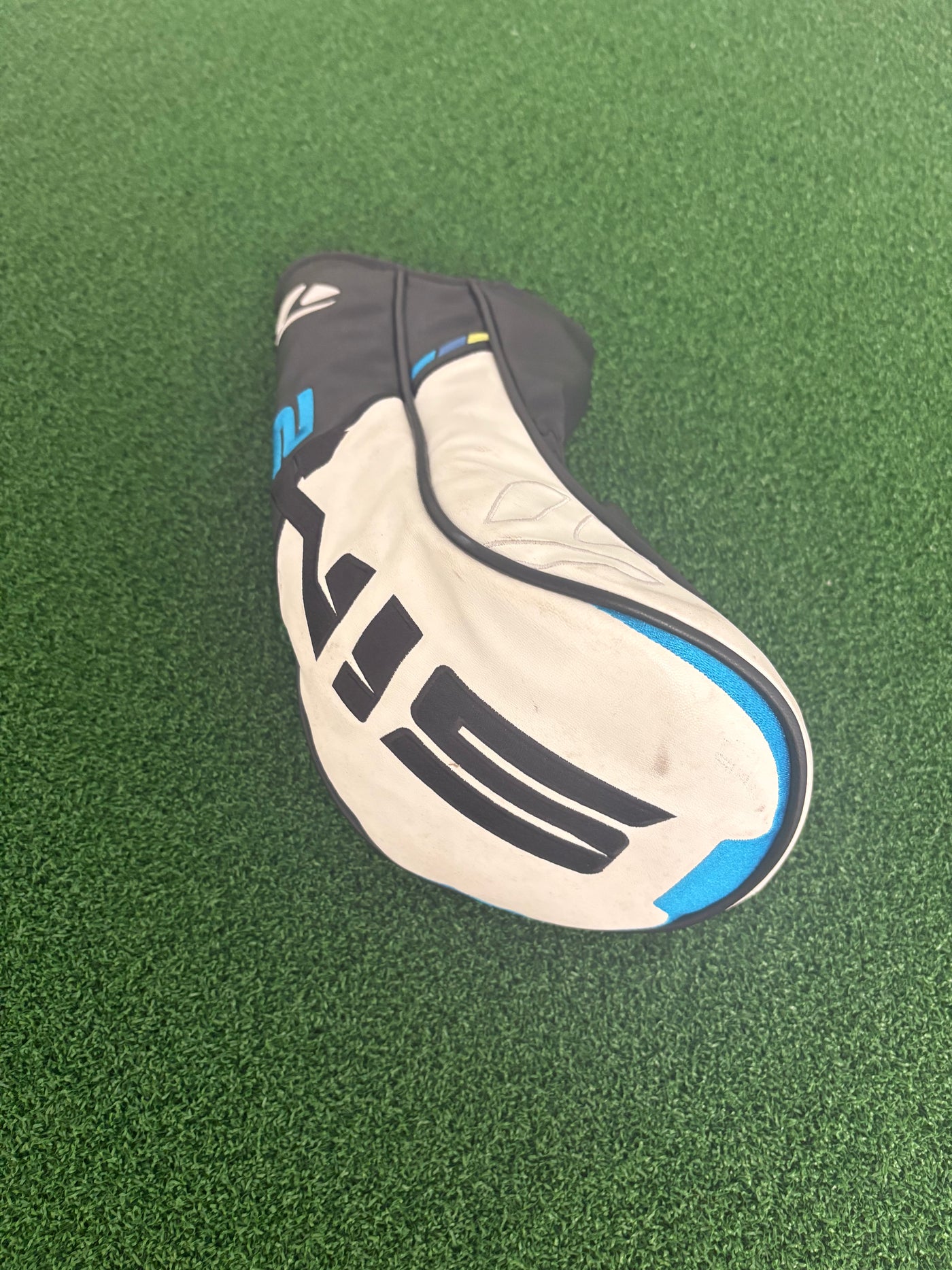 Taylormade Sim 2 Max 9.0* (Stiff)