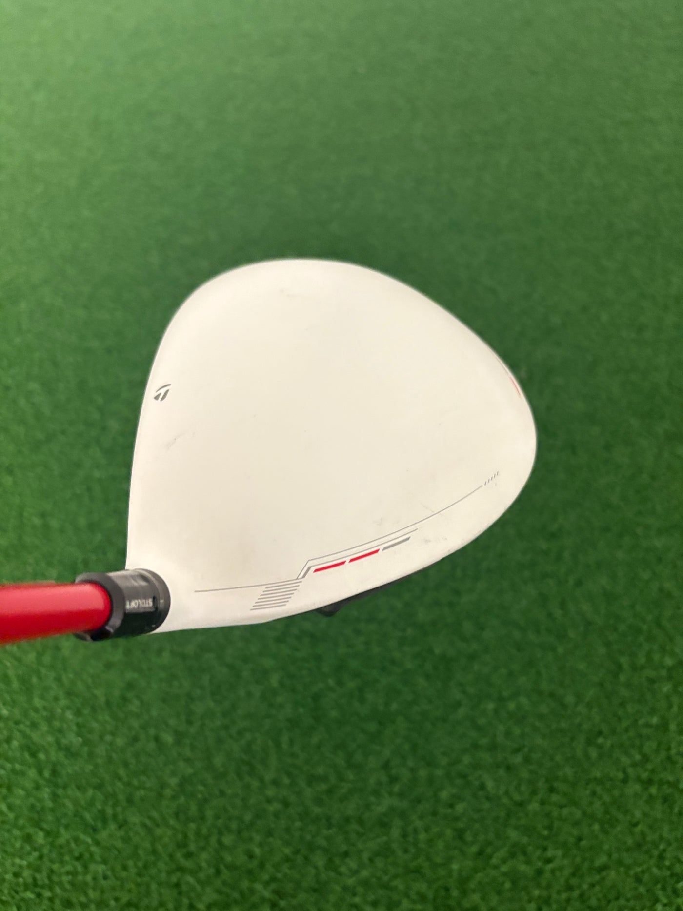 Taylormade R11 9.0* (Stiff)