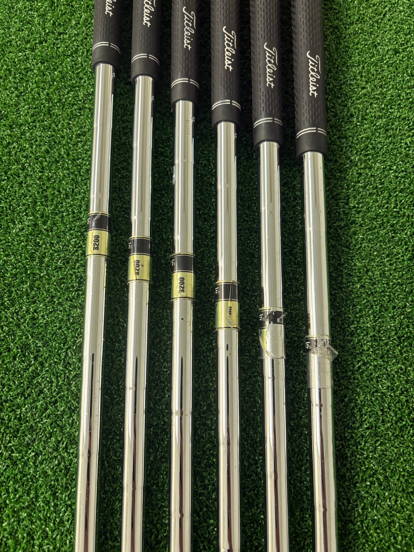 Titleist 714CB 5-PW (Stiff)