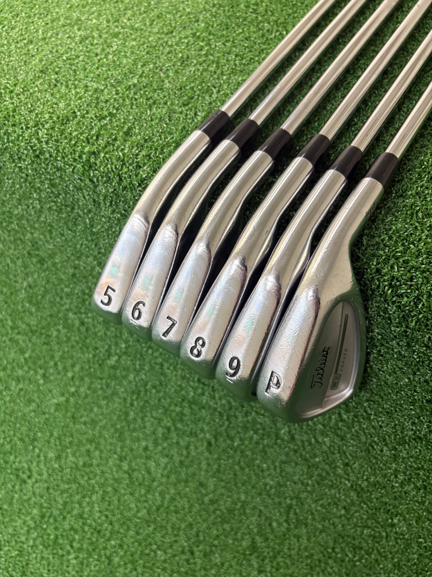 Titleist 714CB 5-PW (Stiff)