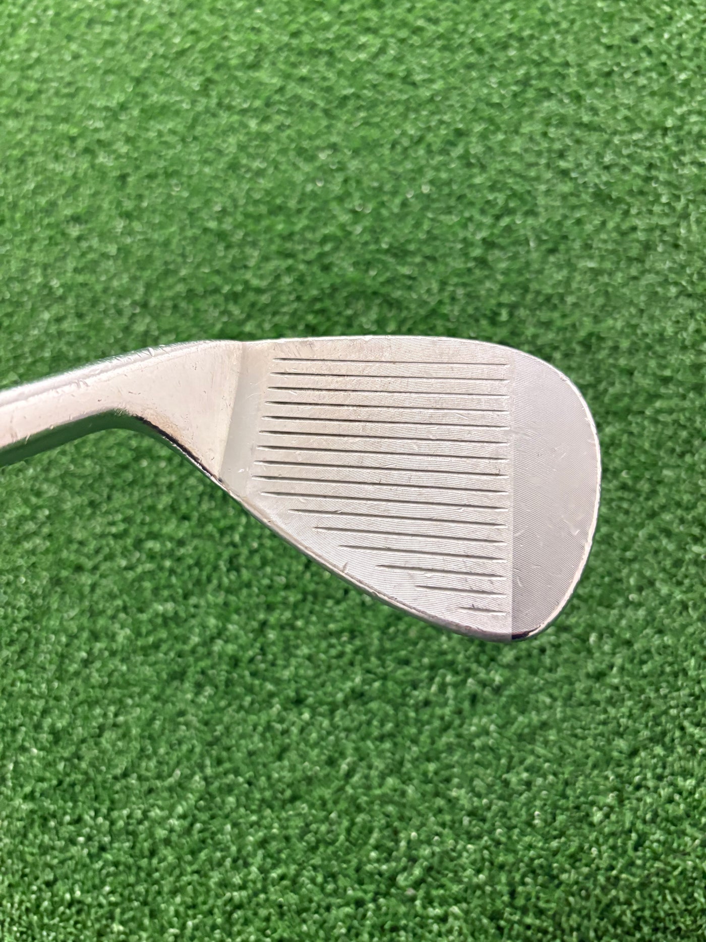 Titleist Vokey SM5 F Grind 52*