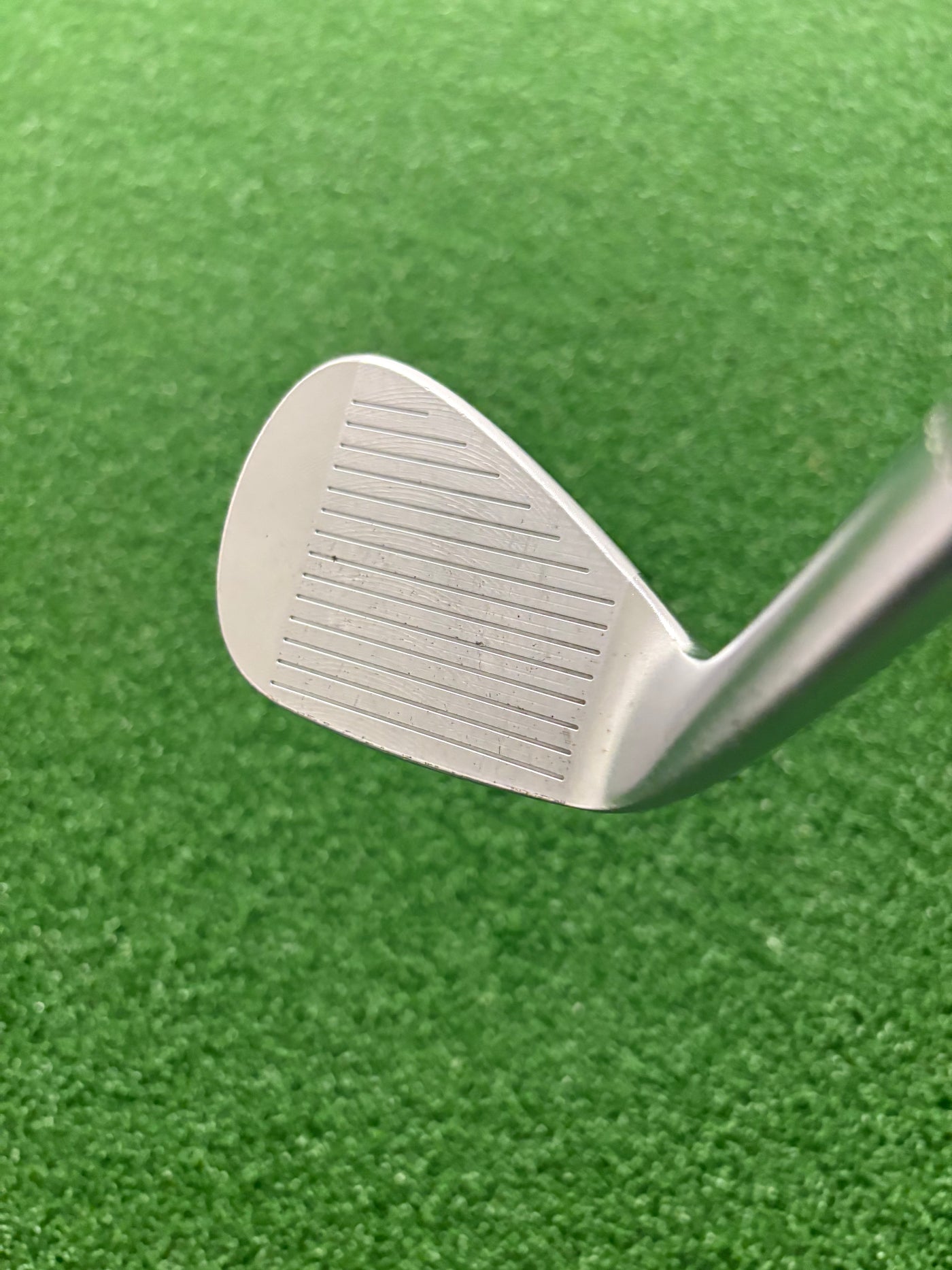 Cleveland RTX 2.0 Precision Forged 588 52*