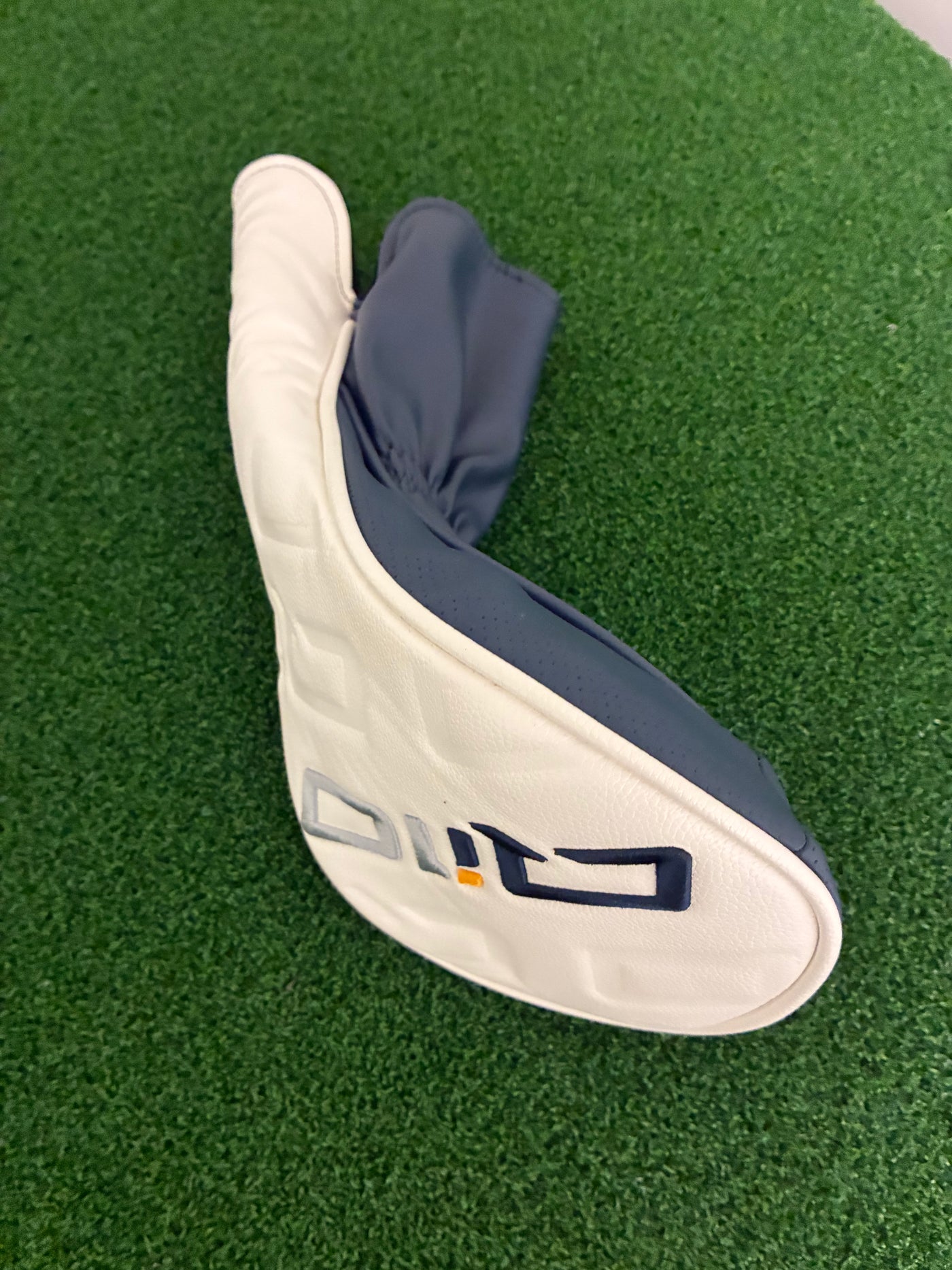 Taylormade Qi10 9.0* (Stiff)