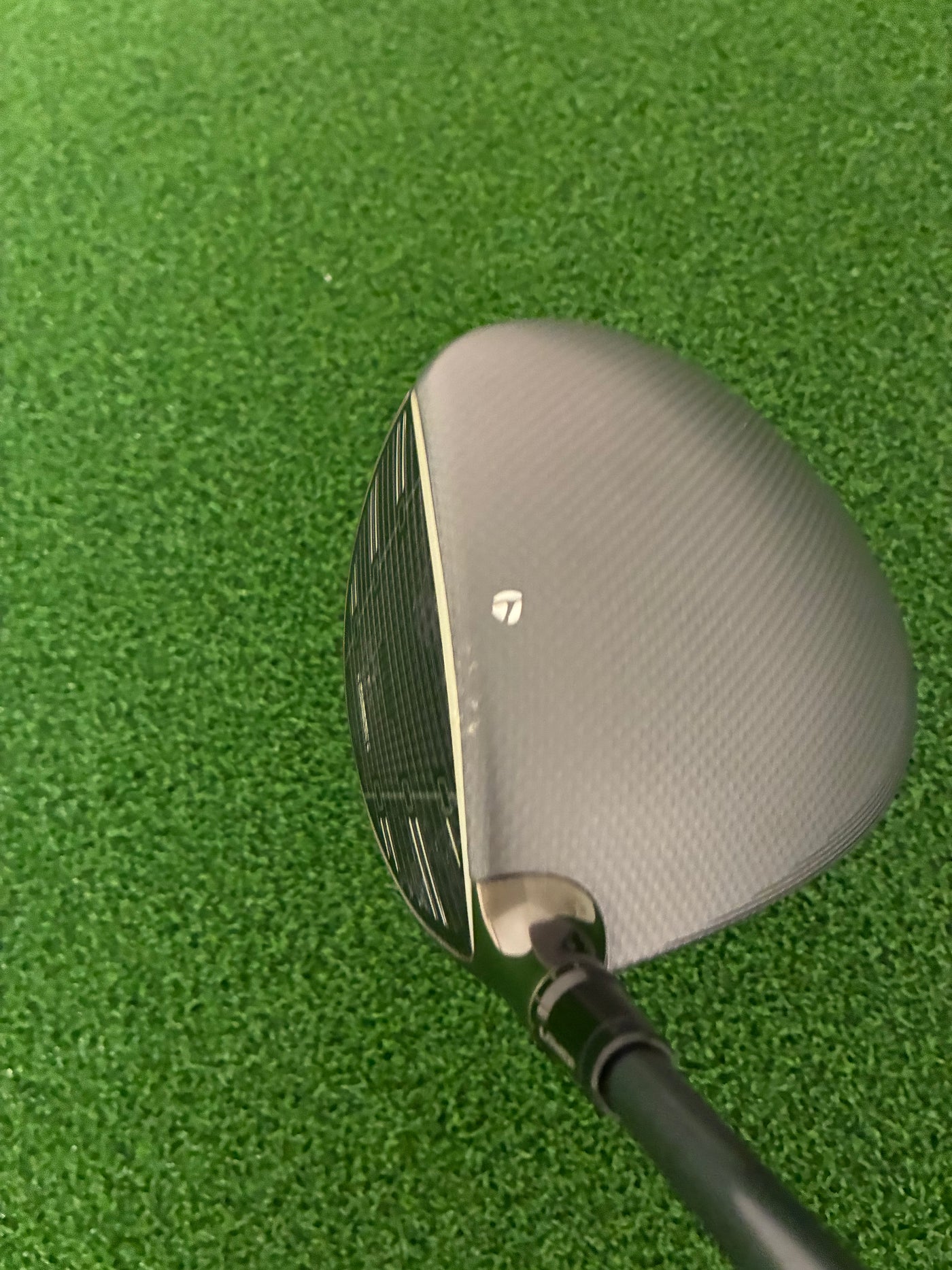 Taylormade Qi35 10.5* (Stiff)