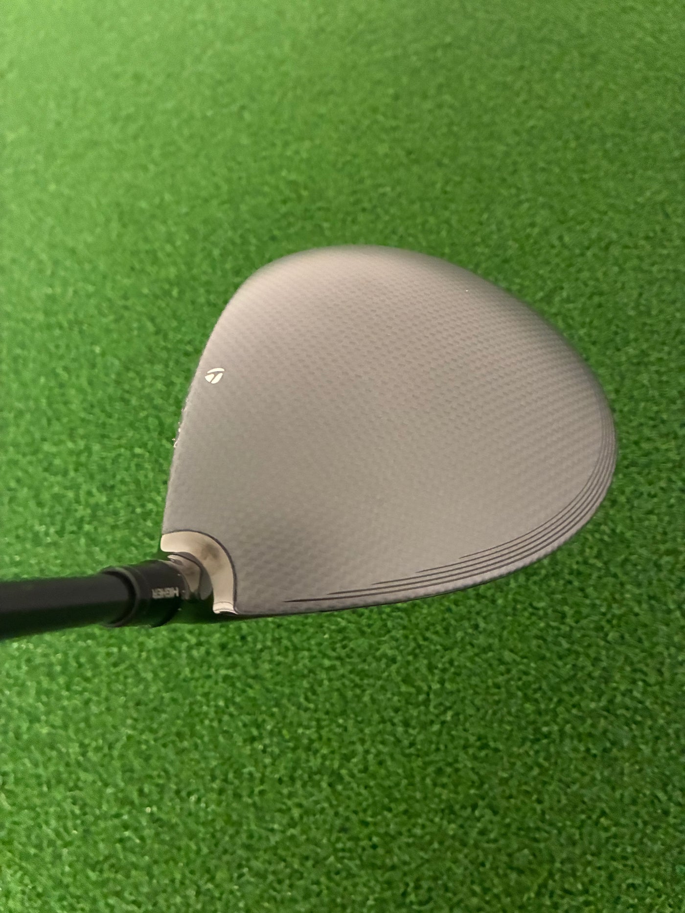 Taylormade Qi35 10.5* (Stiff)
