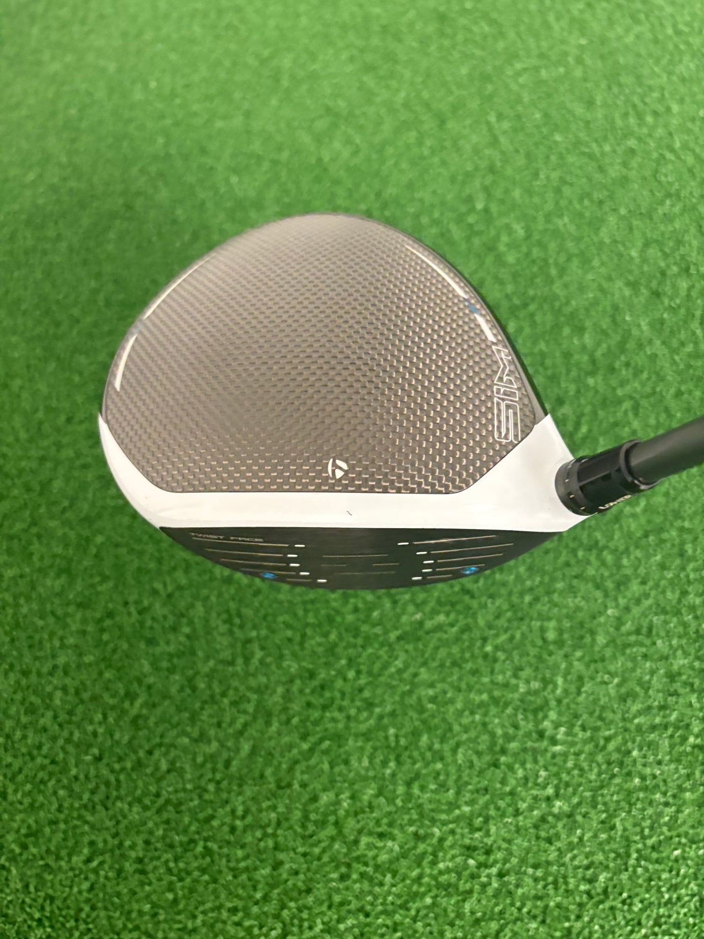 Taylormade Sim 10.5* (Stiff)