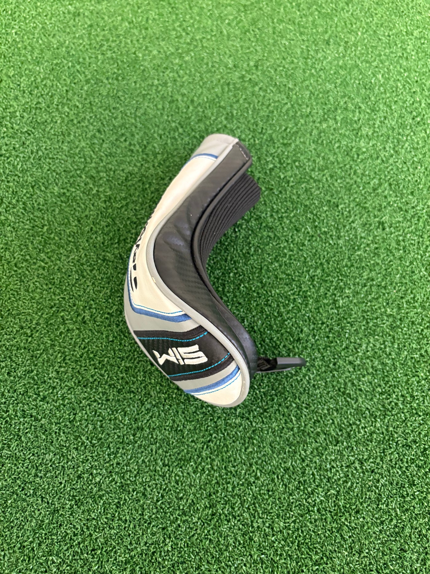 Taylormade Sim Max 22* 4 Hybrid (Stiff)