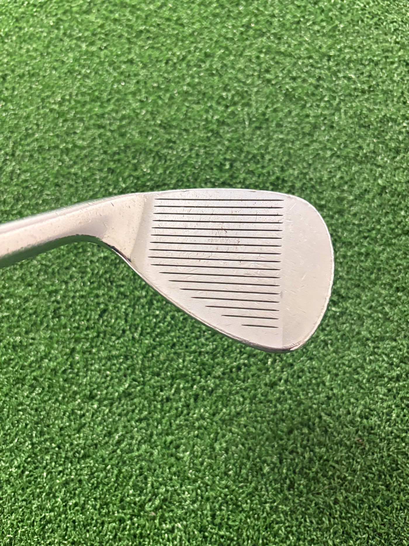 Titleist Vokey SM5 F Grind 52*