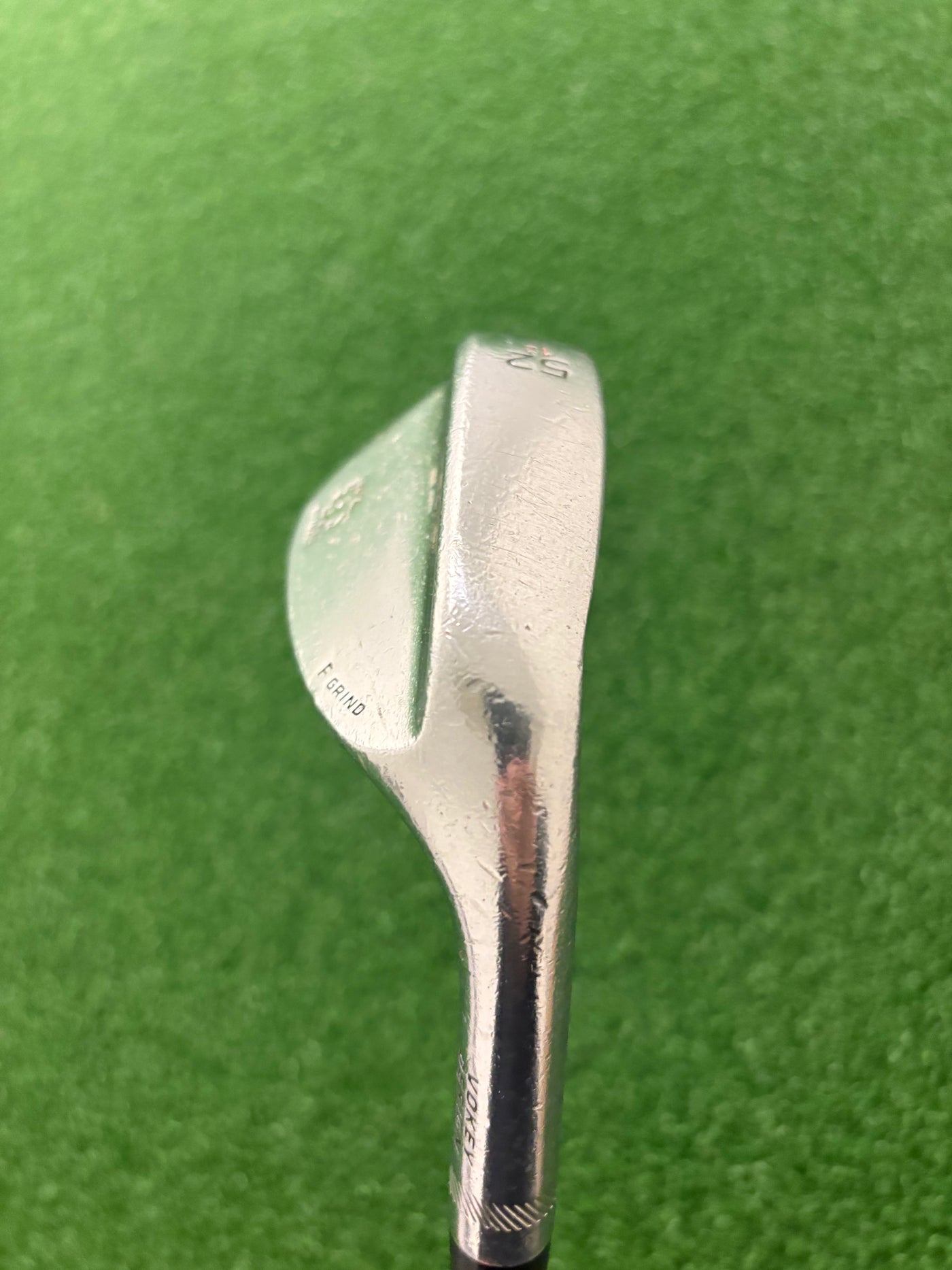 Titleist Vokey SM5 F Grind 52*