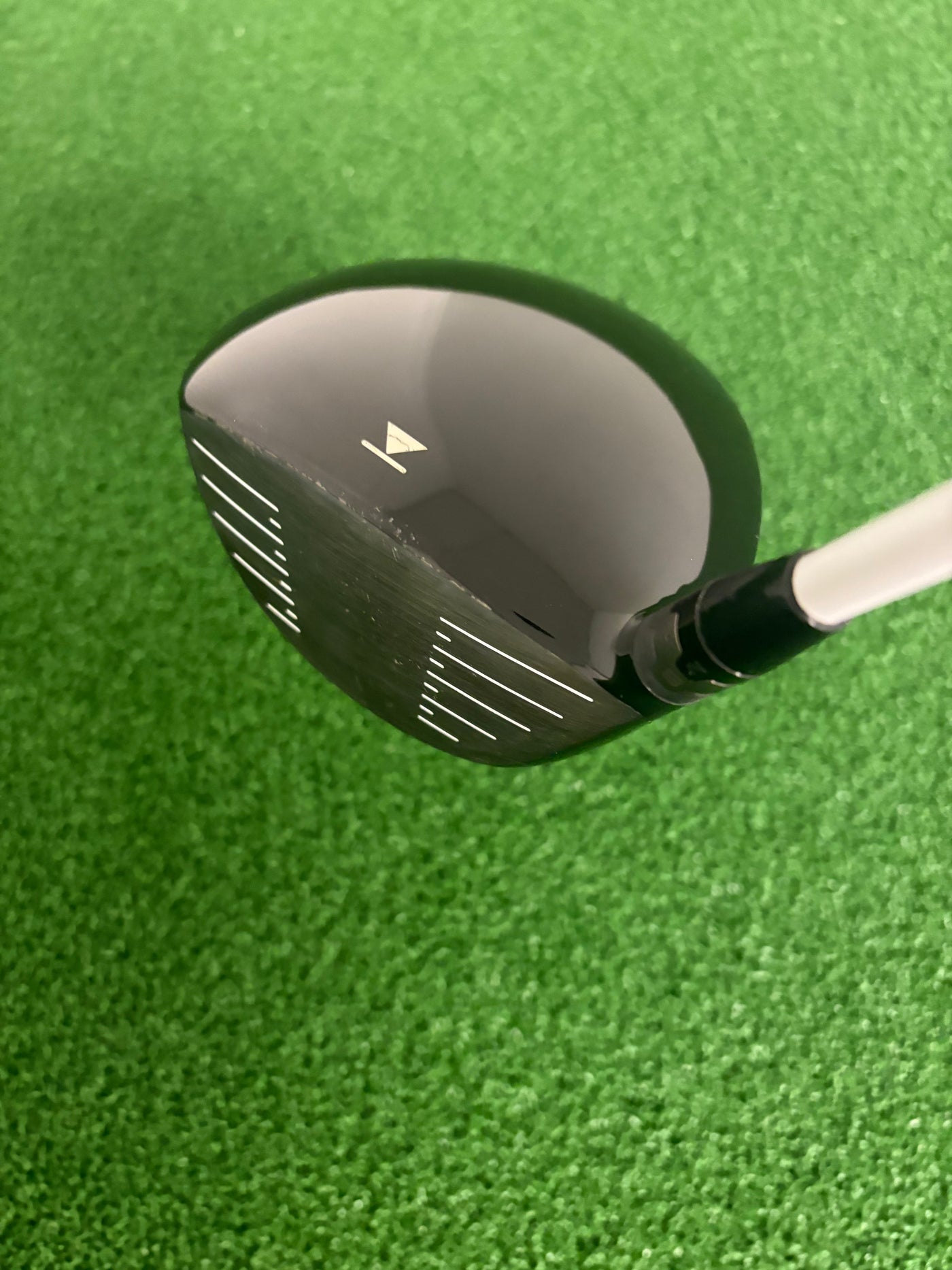 Titleist 910D2 9.5* (Stiff)