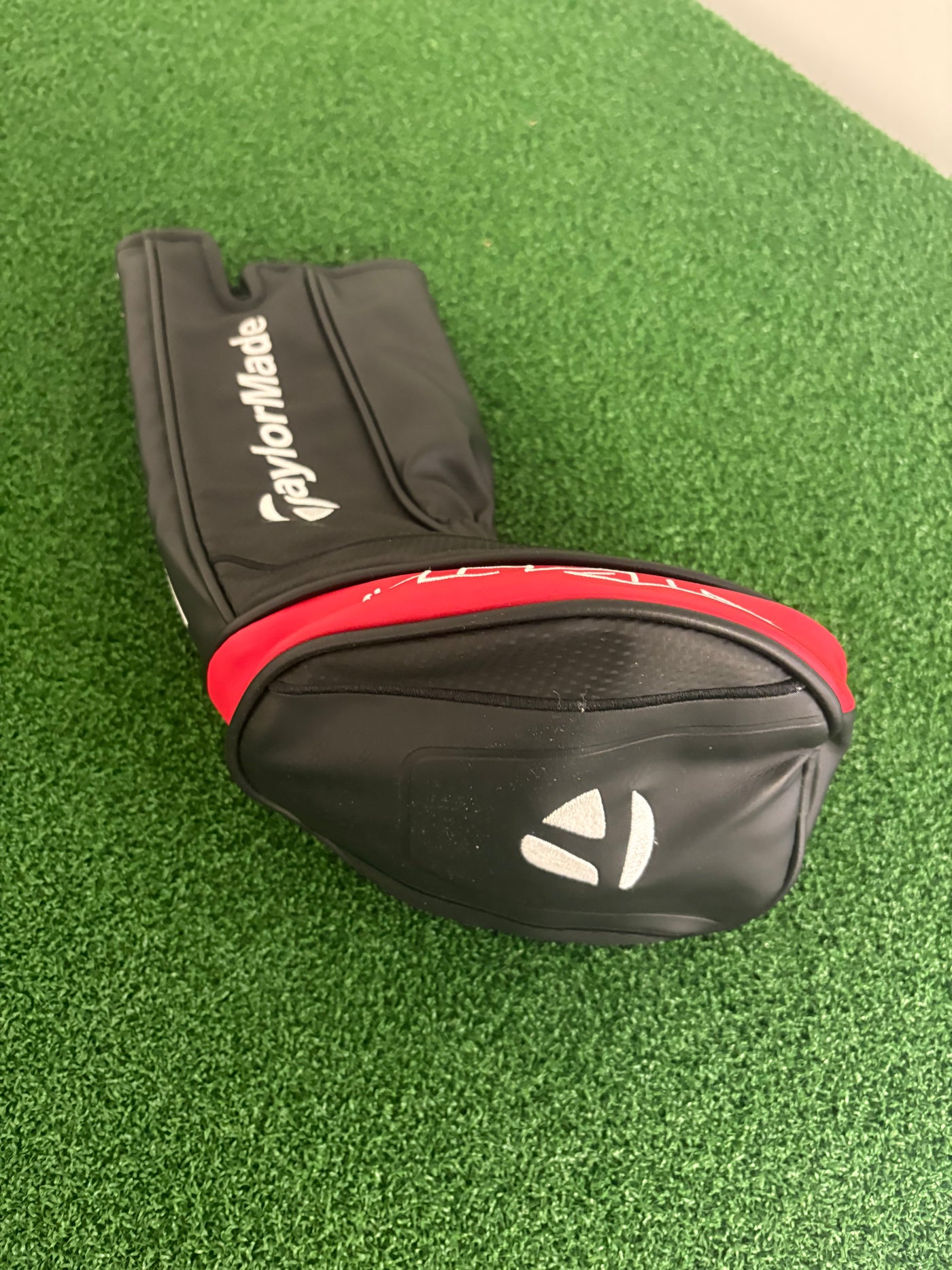 Taylormade Stealth 9.0* (Stiff)