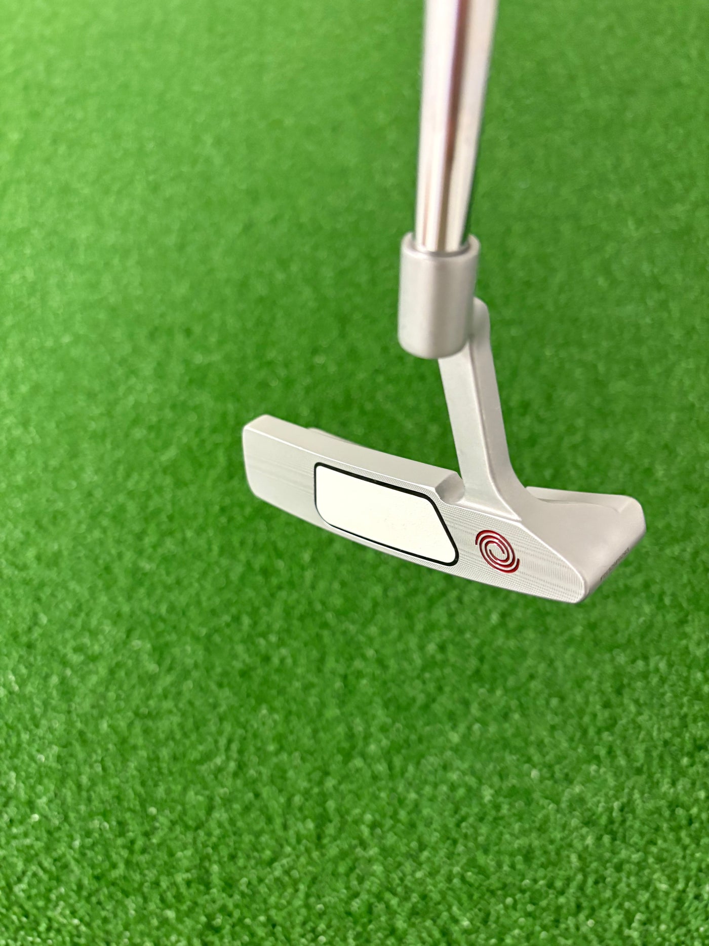 Odyssey White Hot OG #2 (34")